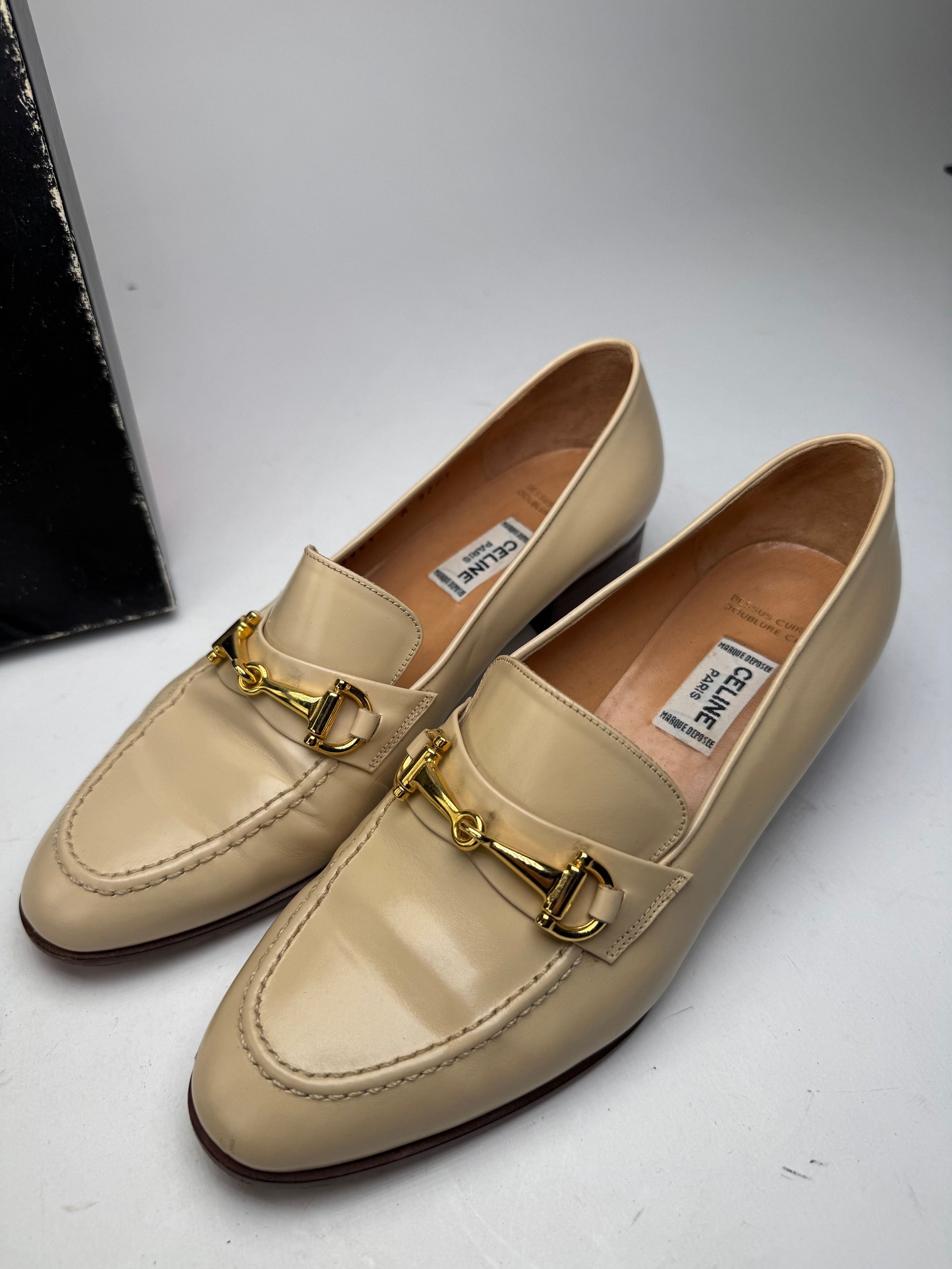 Celine Vintage Patent Leather Loafer Beige Size US 5 / IT 35 - 5 Thumbnail