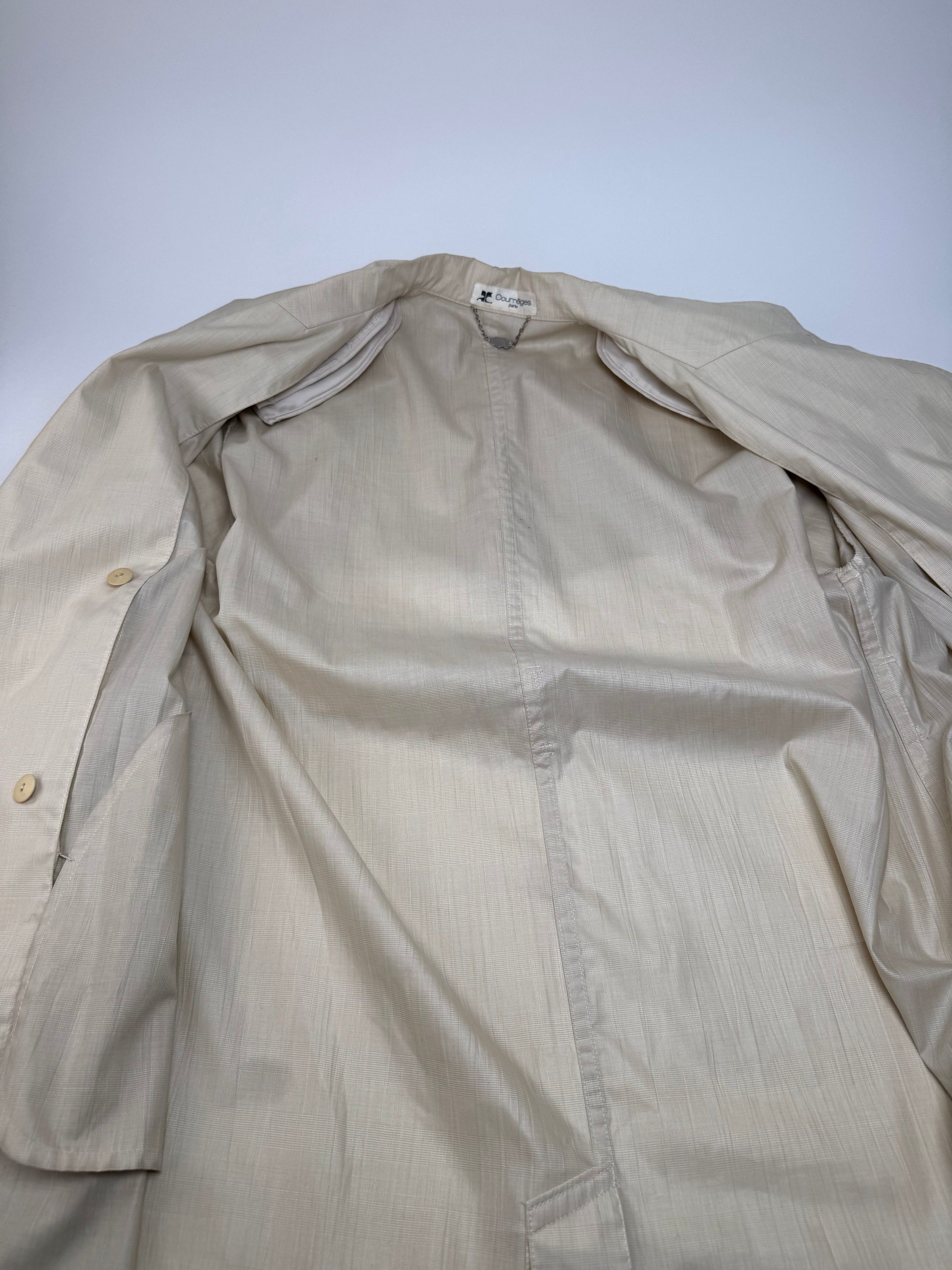 Courreges Vintage Trenchcoat Beige / Gold 38\M Size S / US 4 / IT 40 - 11 Thumbnail