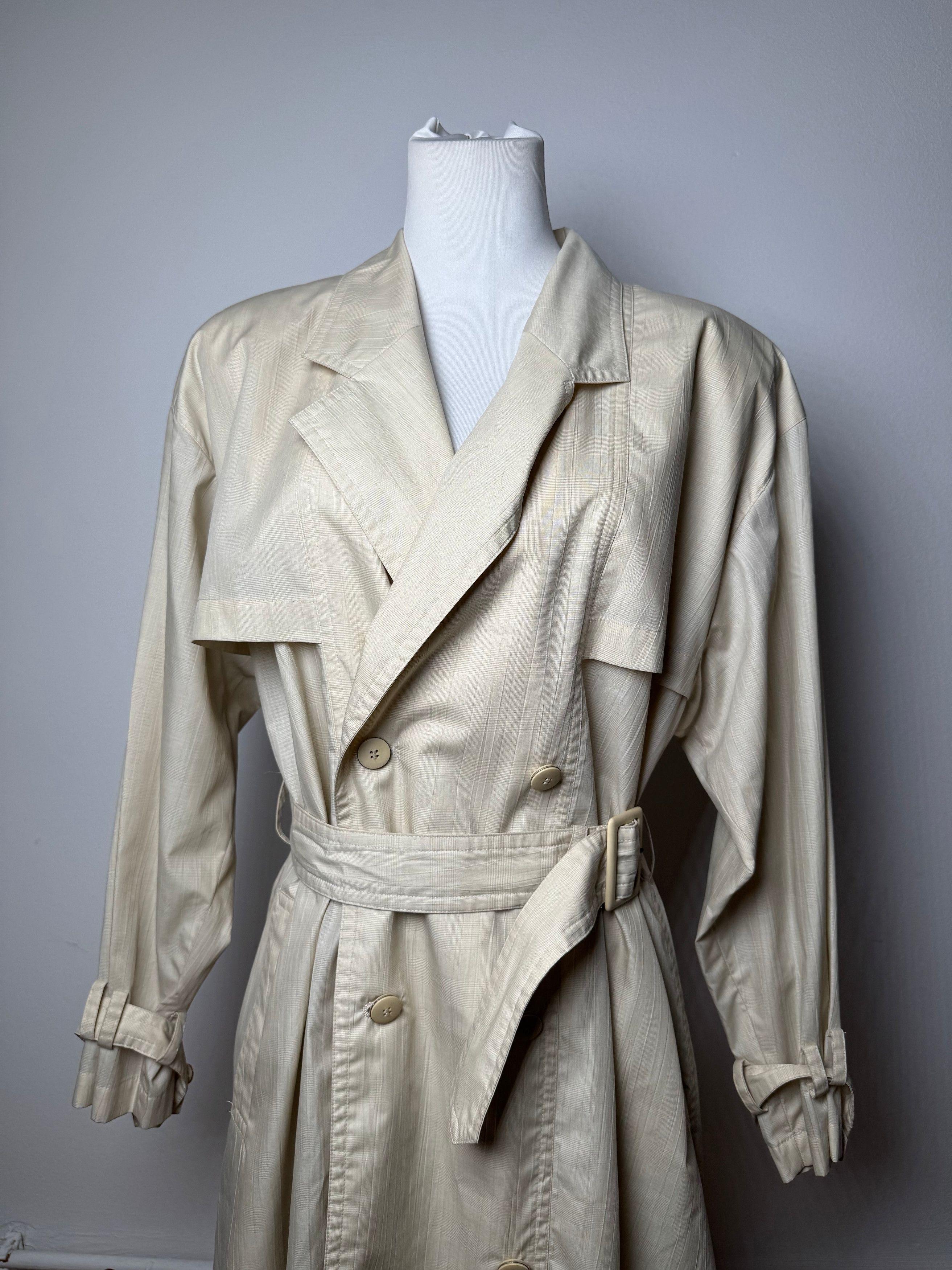 Courreges Vintage Trenchcoat Beige / Gold 38\M Size S / US 4 / IT 40 - 8 Thumbnail
