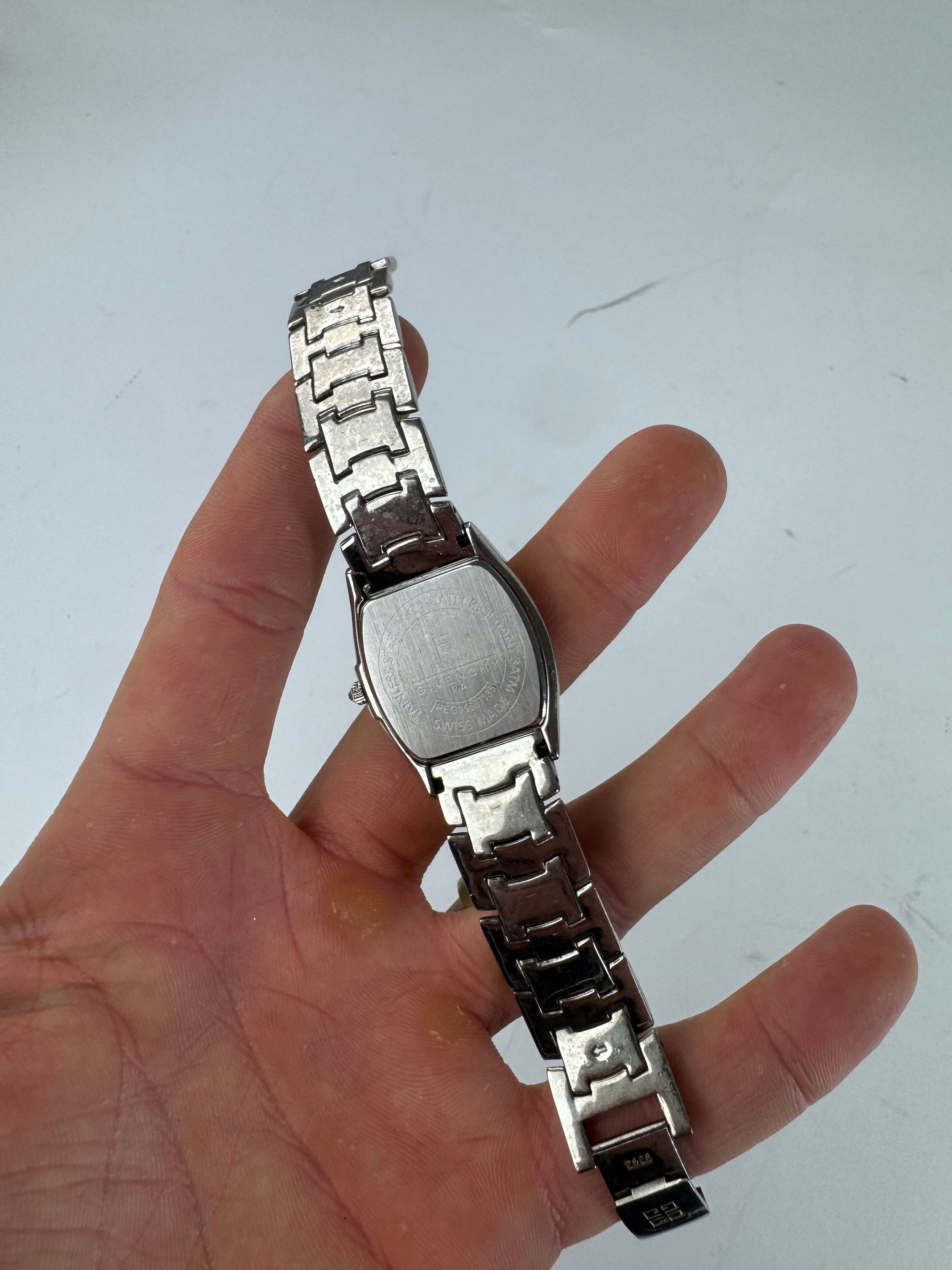 Givenchy Vintage Quartz Watch Silver Navy Size ONE SIZE - 5 Thumbnail