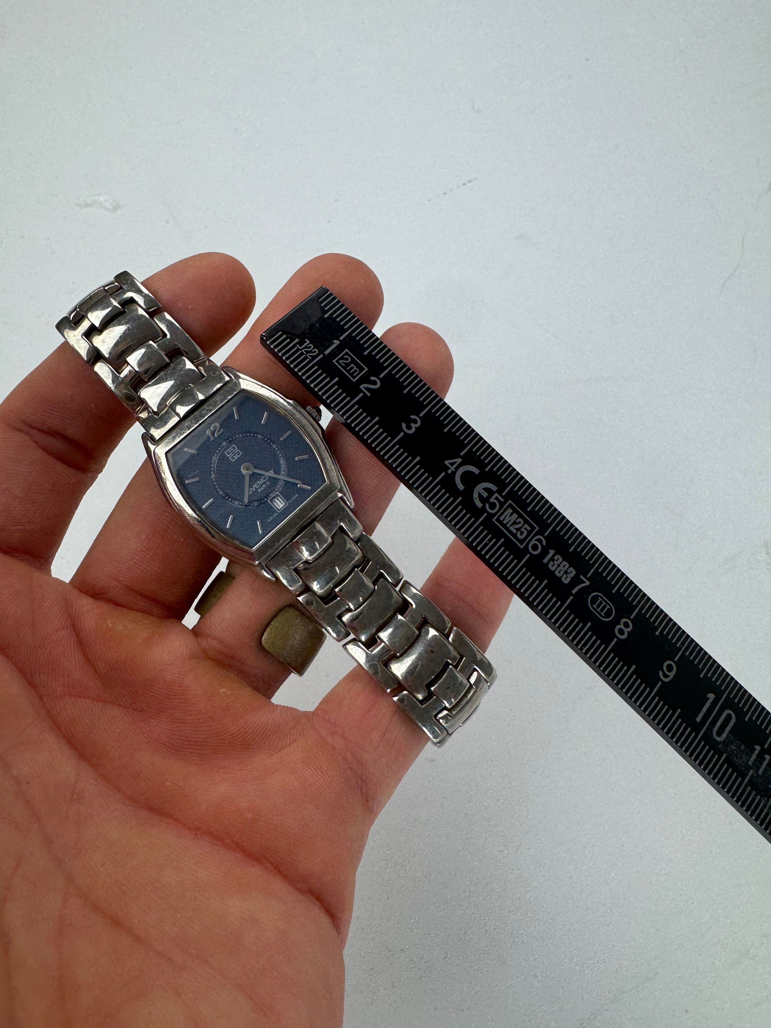 Givenchy Vintage Quartz Watch Silver Navy Size ONE SIZE - 8 Thumbnail
