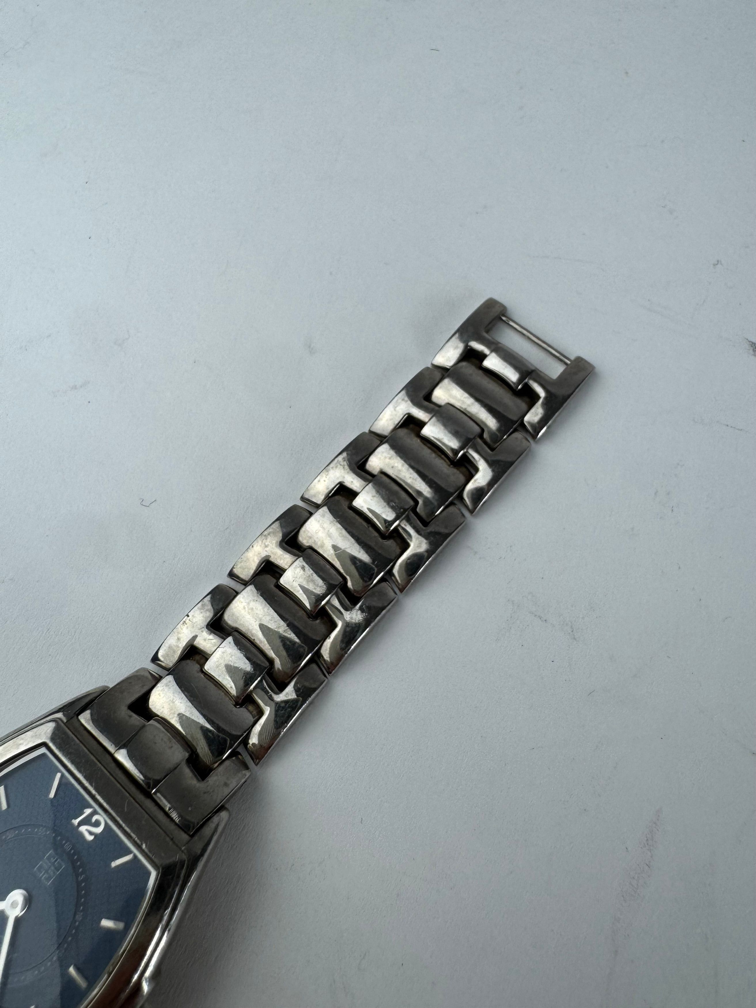 Givenchy Vintage Quartz Watch Silver Navy Size ONE SIZE - 4 Thumbnail