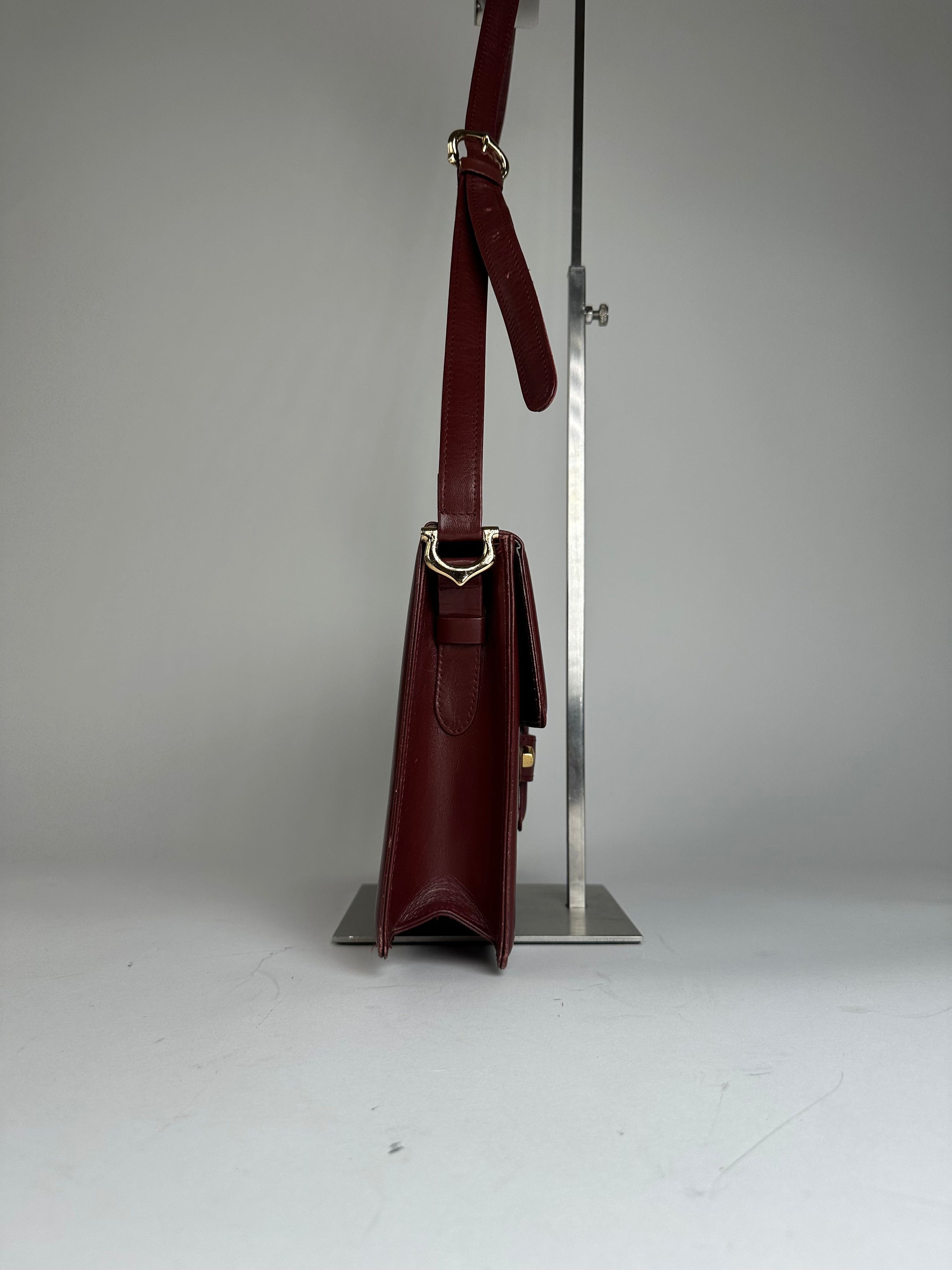 Cartier Vintage Logo Leather Bag Burgundy Size ONE SIZE - 5 Thumbnail