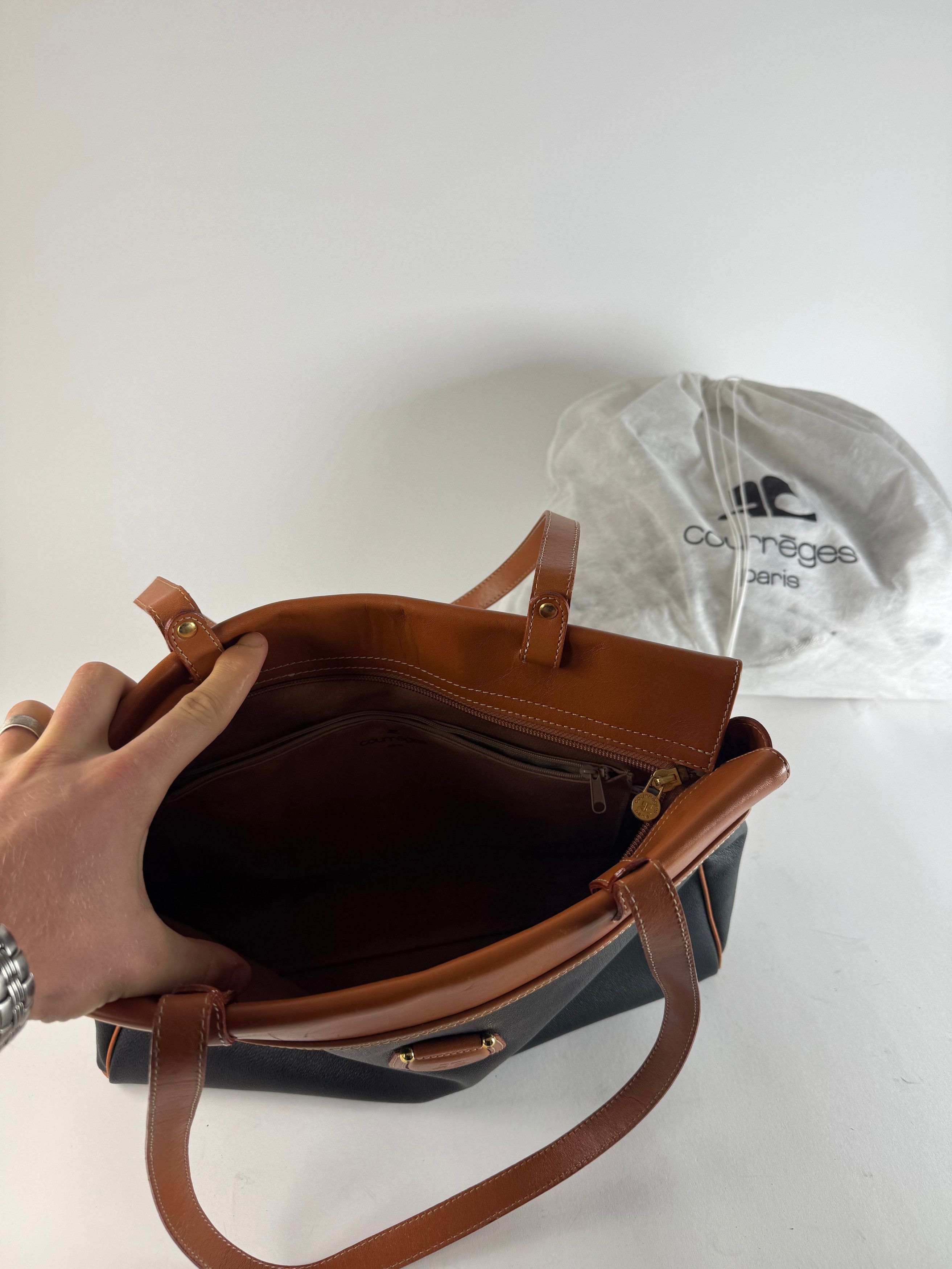 Courreges Vintage Leather Handbag Black Brown Size ONE SIZE - 3 Thumbnail
