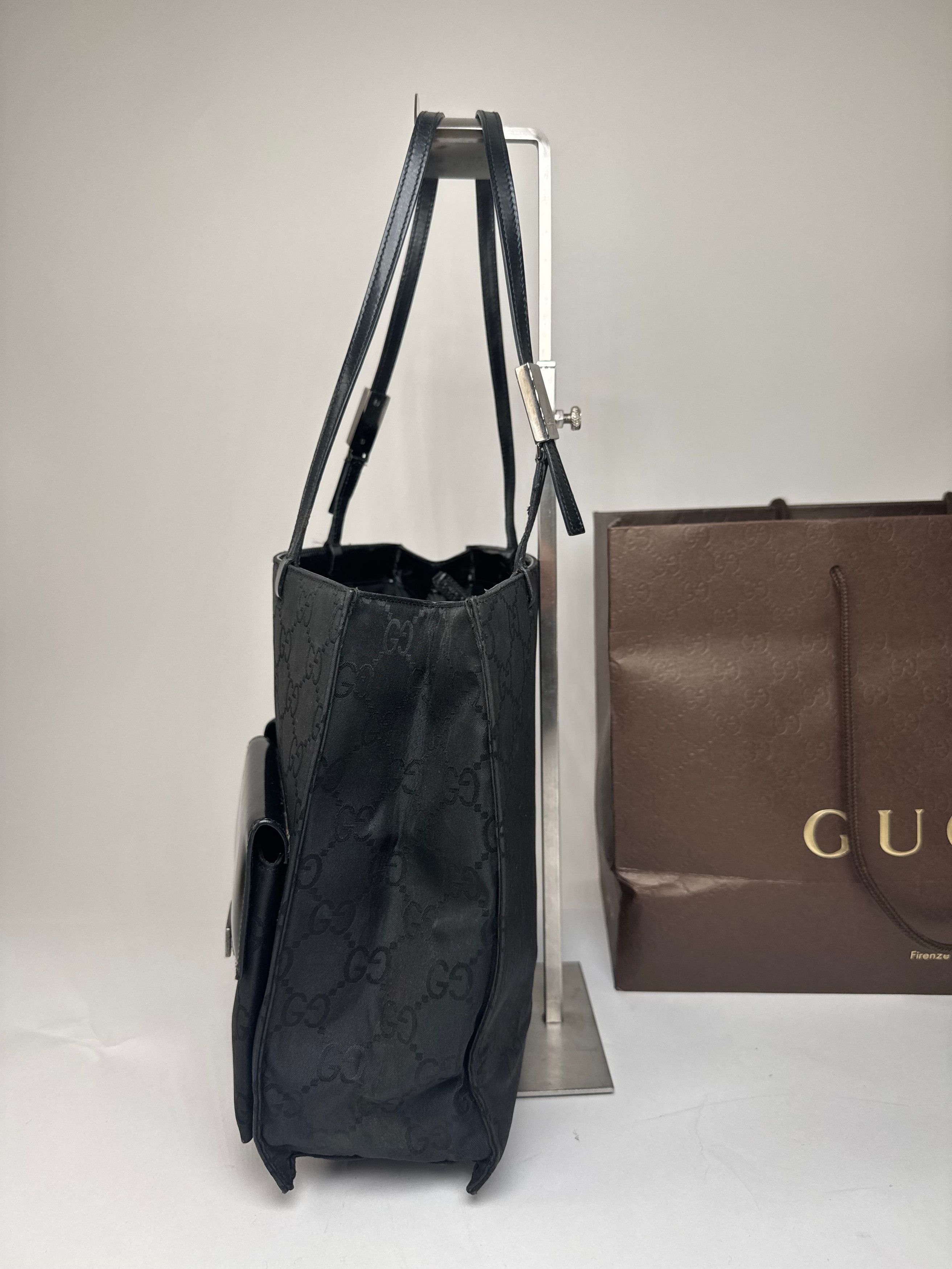Gucci Vintage Monogram Leather Canvas Handbag Black Size ONE SIZE - 5 Thumbnail
