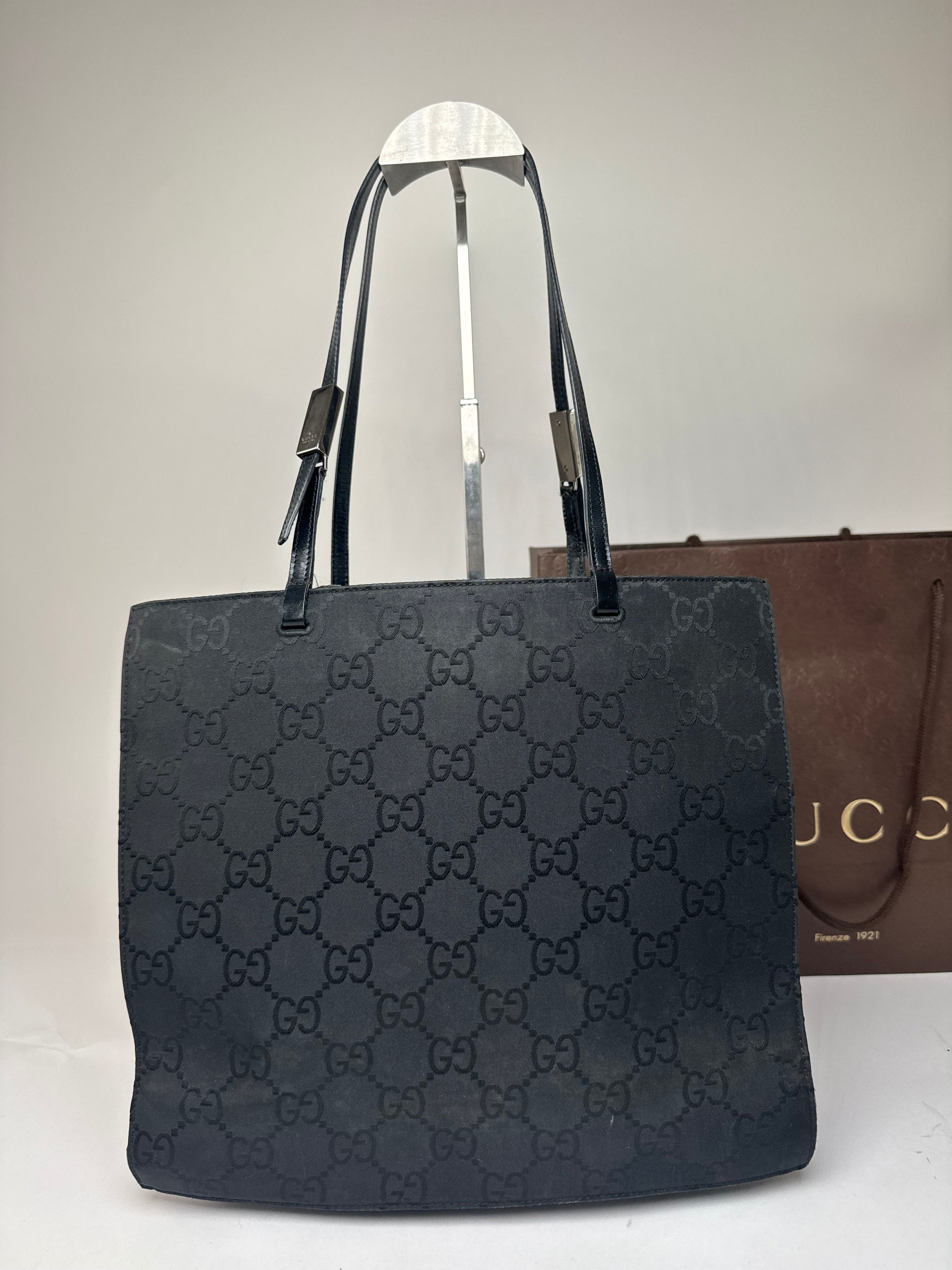 Gucci Vintage Monogram Leather Canvas Handbag Black Size ONE SIZE - 13 Thumbnail