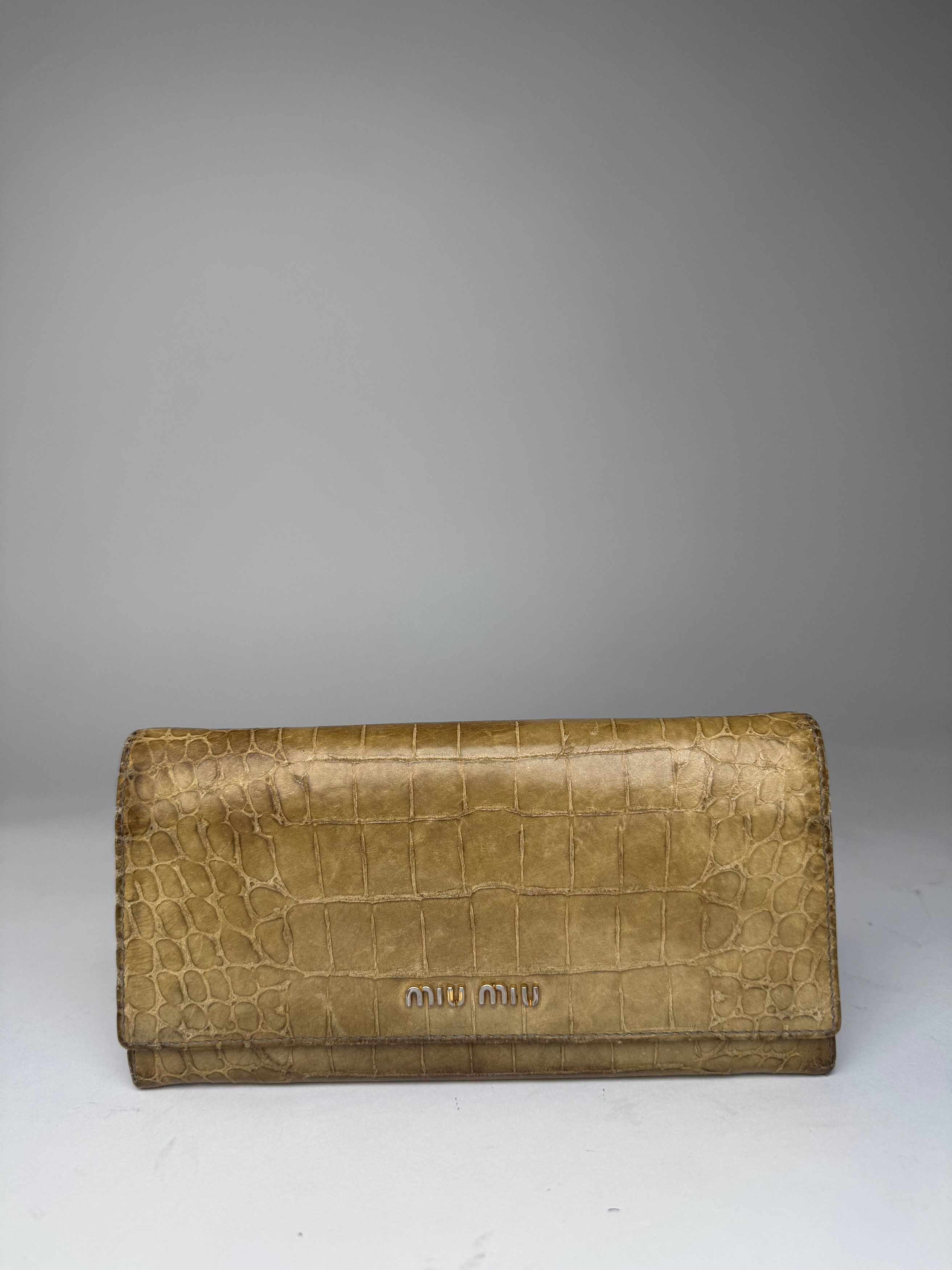 Miu Miu Vintage Crocodile Emblossed Leather Wallet Light Brown Size ONE SIZE - 11 Thumbnail