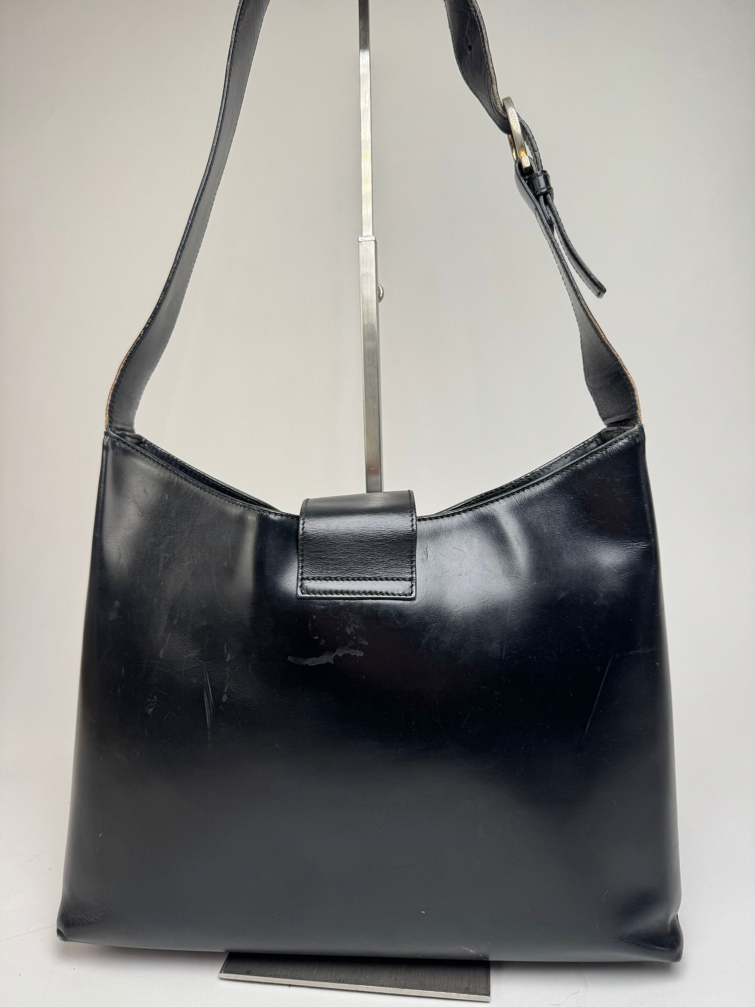 Salvatore Ferragamo Vintage Wanda Leather Handbag Black Size ONE SIZE - 8 Thumbnail