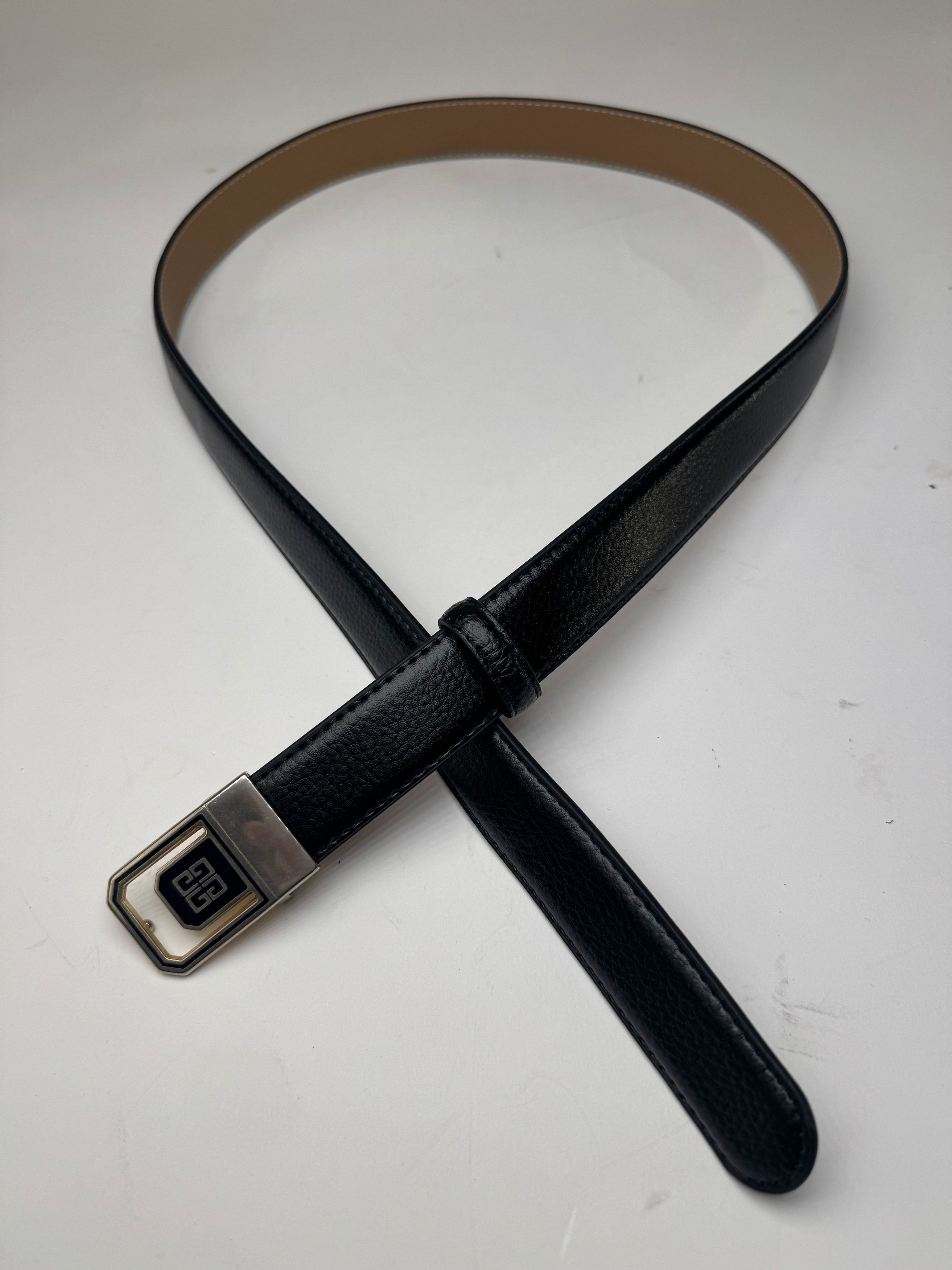 Givenchy Vintage Leather Belt Black Size ONE SIZE - 5 Thumbnail