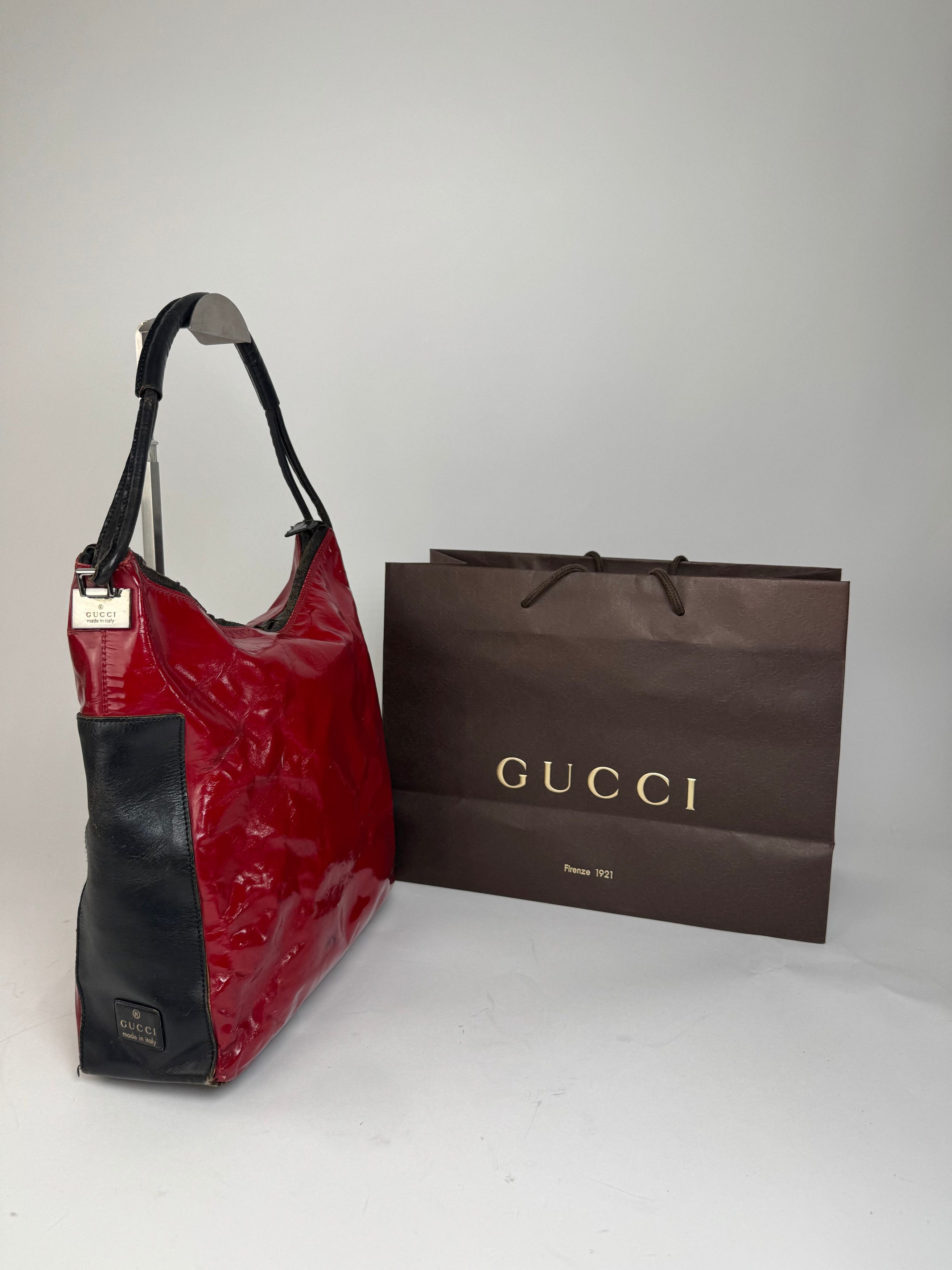 Gucci Vintage Patent Leather / Leather Handbag Black Red Size ONE SIZE - 9 Thumbnail