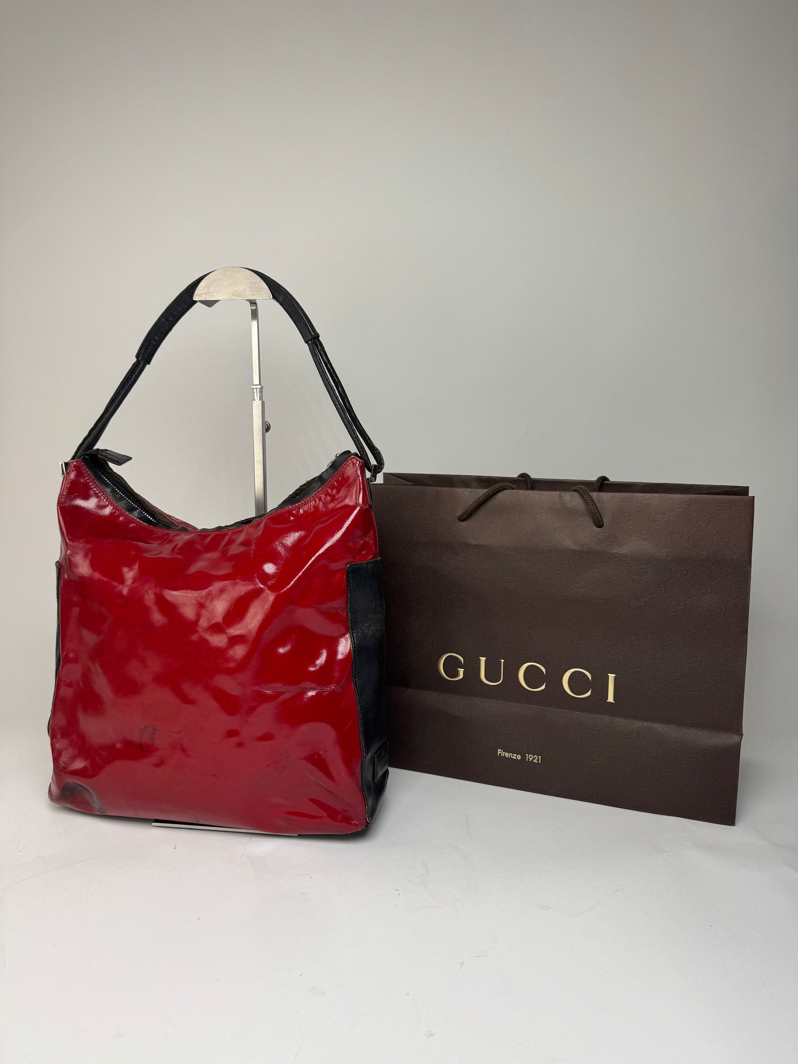 Gucci Vintage Patent Leather / Leather Handbag Black Red Size ONE SIZE - 2 Thumbnail