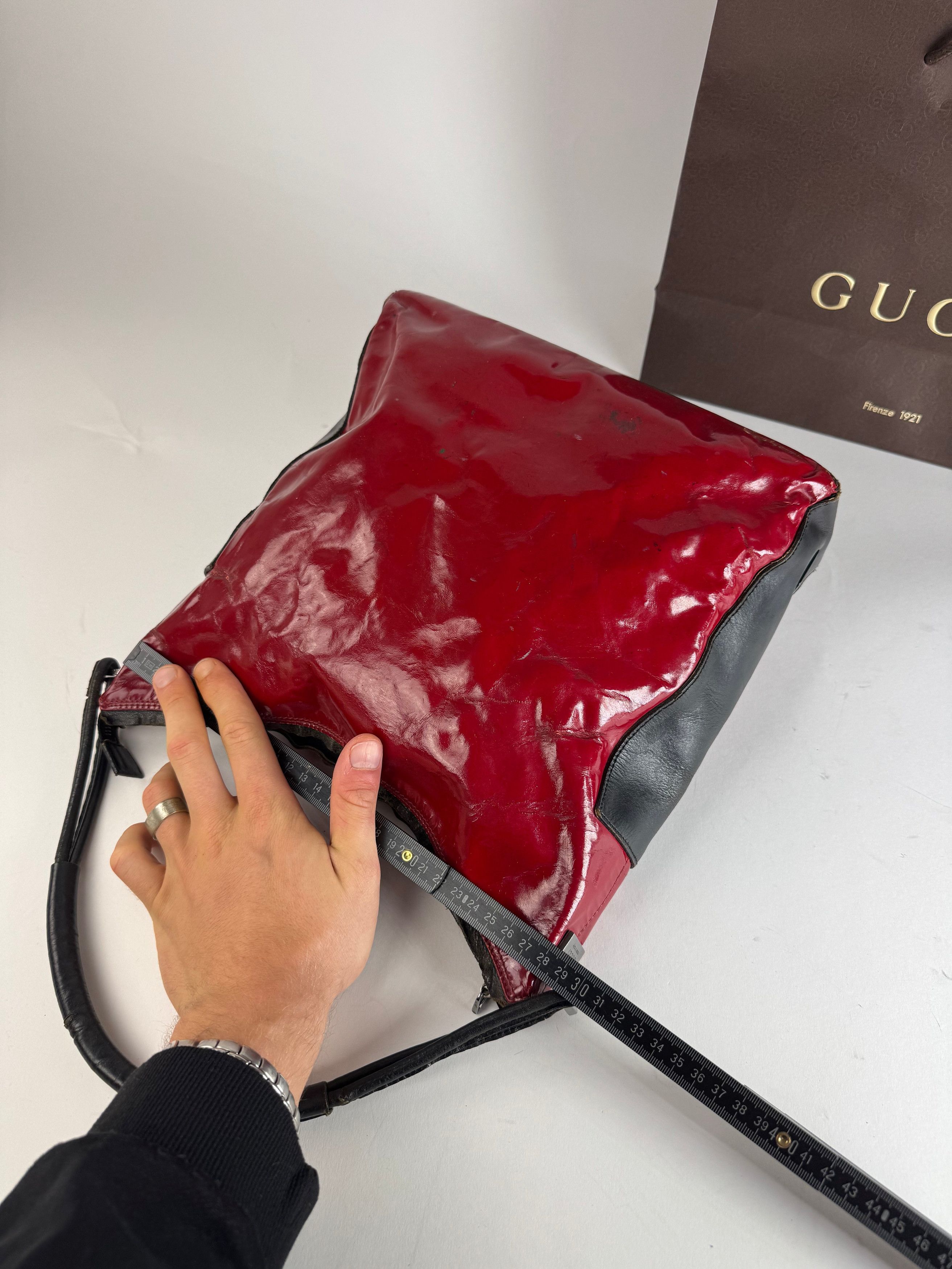 Gucci Vintage Patent Leather / Leather Handbag Black Red Size ONE SIZE - 11 Thumbnail