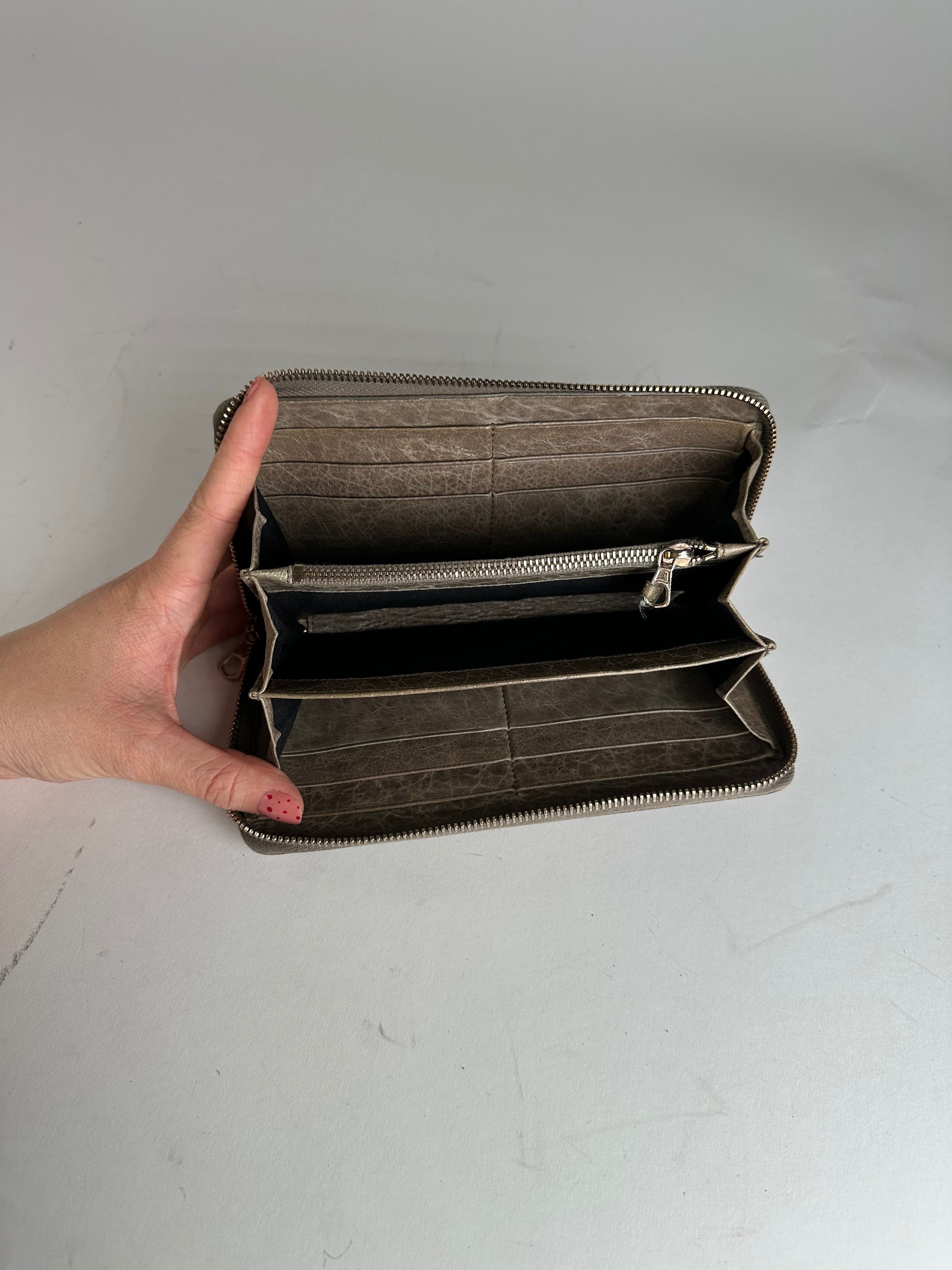 Balenciaga Vintage City Bag Design Leather Wallet Brown Size ONE SIZE - 3 Thumbnail