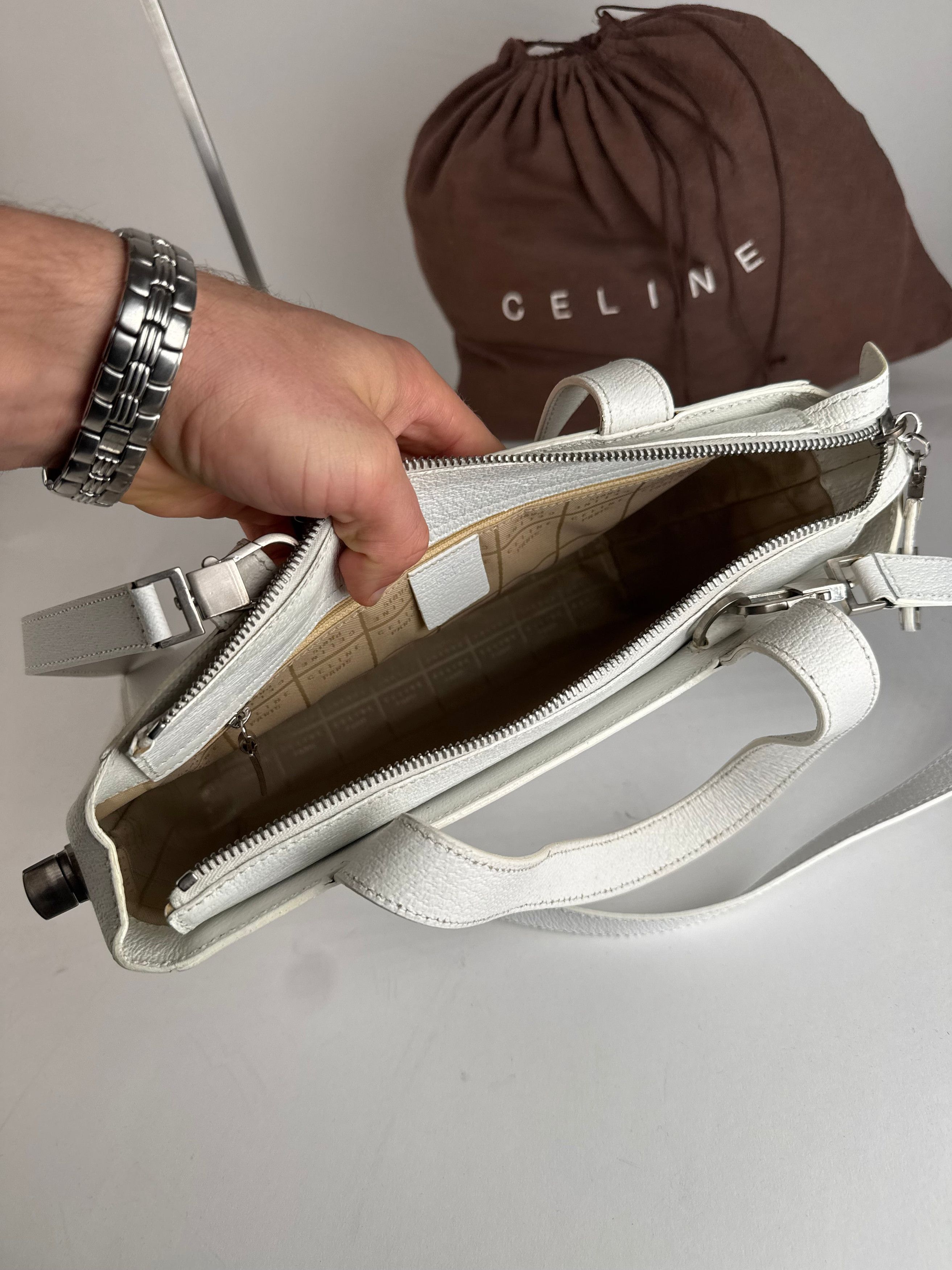 Celine Vintage Paris 2Way Leather Handbag White Size ONE SIZE - 13 Thumbnail