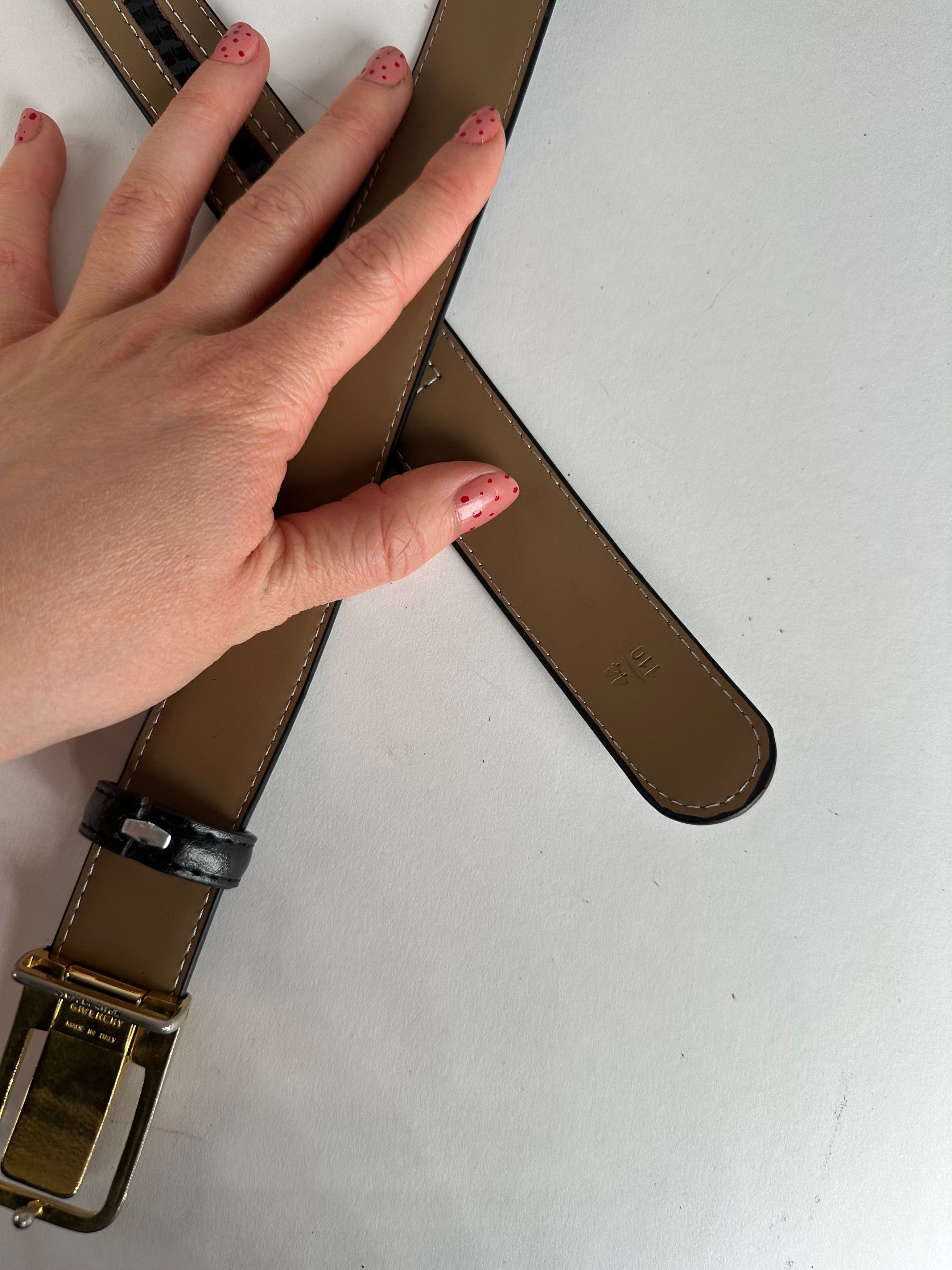 Givenchy Vintage Snake Emblossed Leather Belt Black Size ONE SIZE - 5 Thumbnail