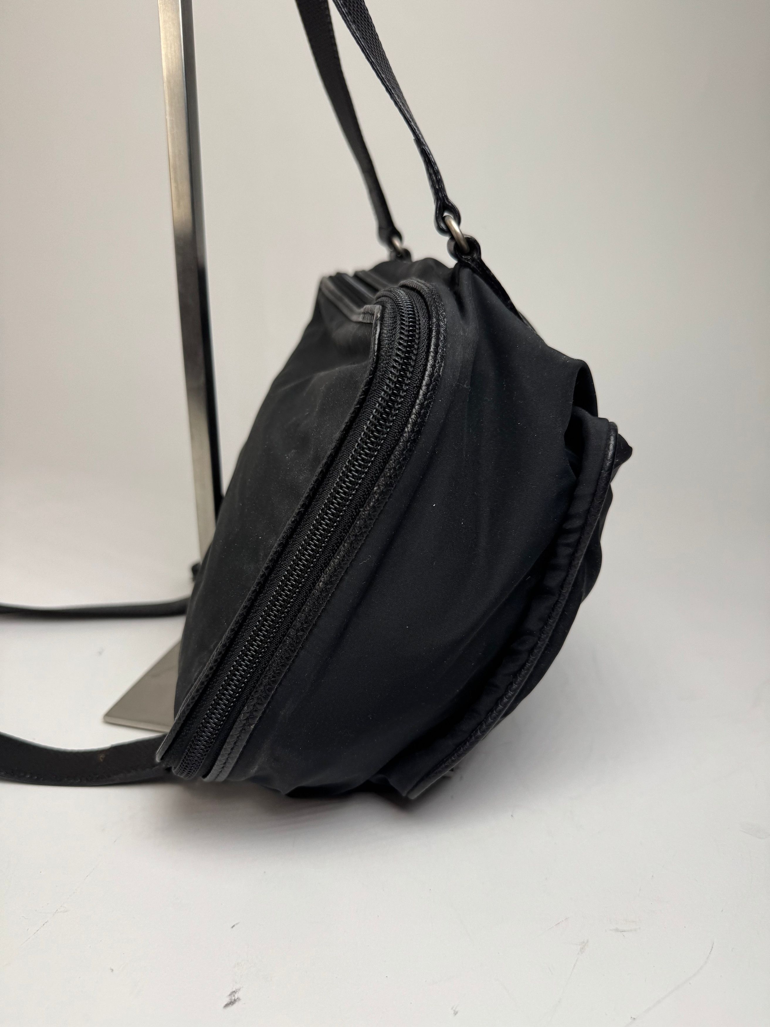 Bottega Veneta Vintage Leather Canvas Handbag Black Size ONE SIZE - 10 Thumbnail