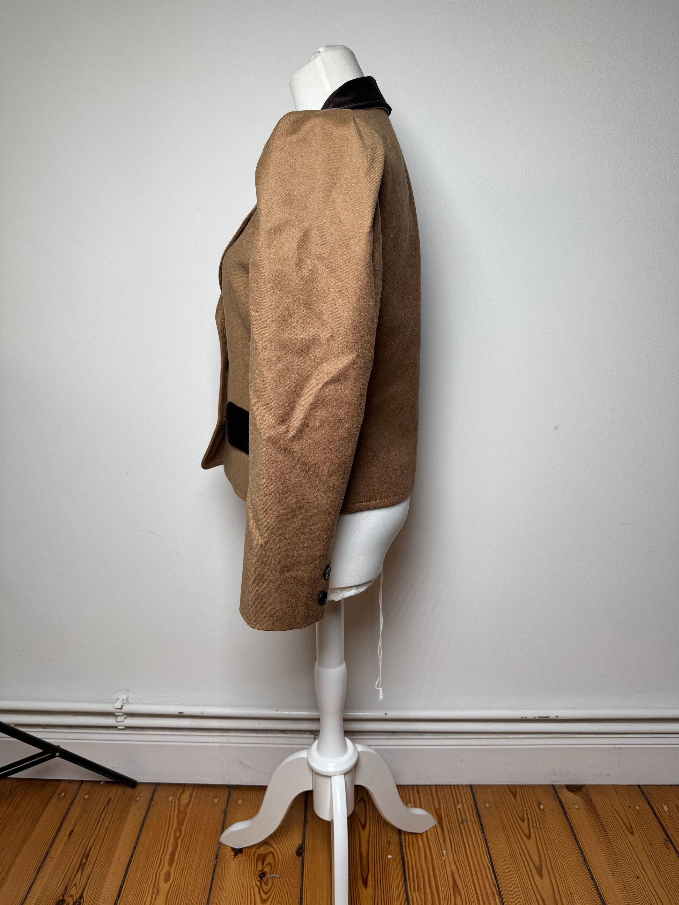 Givenchy Vintage Short Coat Brown Black S/M Size S / US 4 / IT 40 - 2 Thumbnail