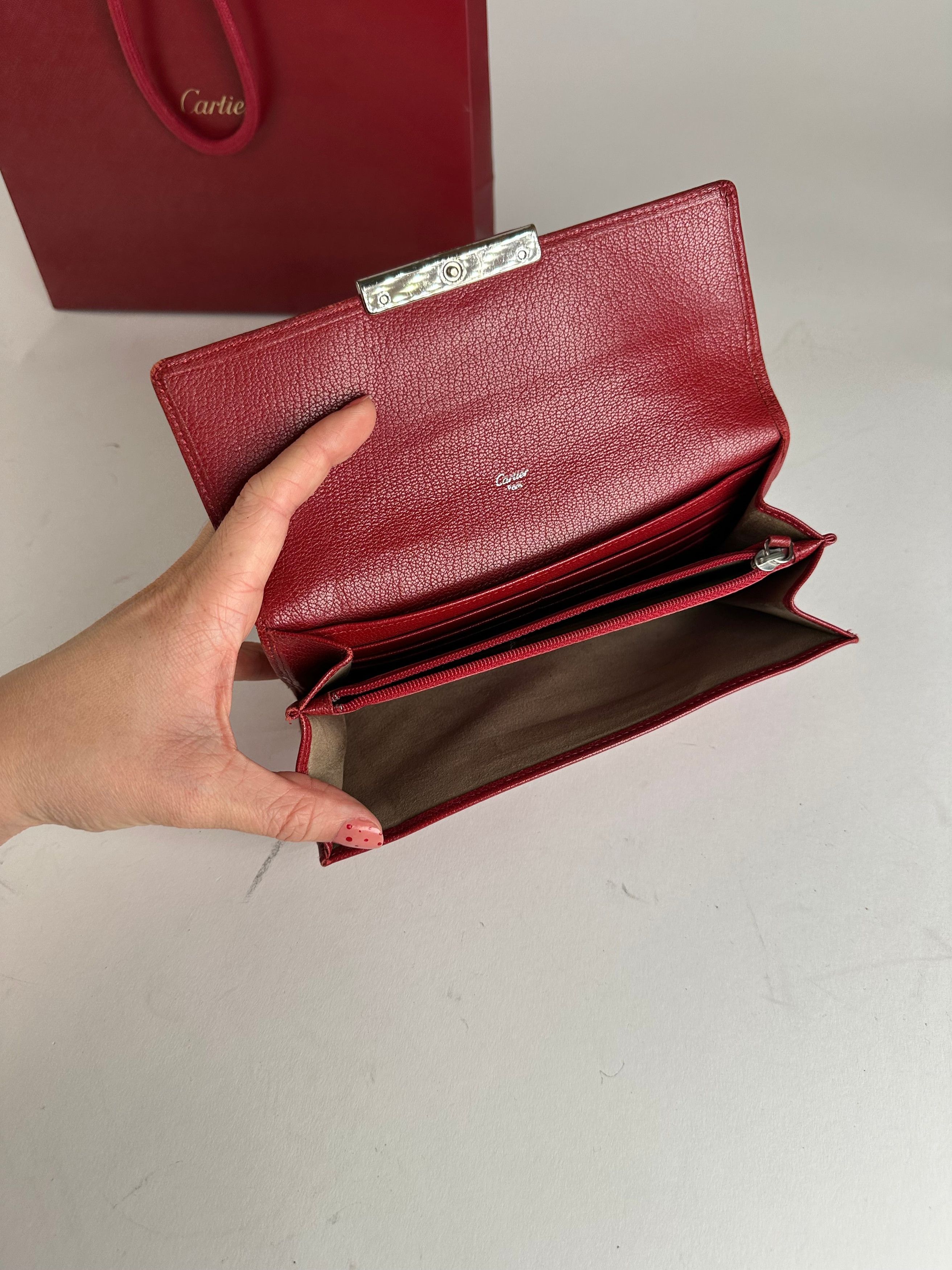 Cartier Vintage Leather Wallet Red Size ONE SIZE - 3 Thumbnail