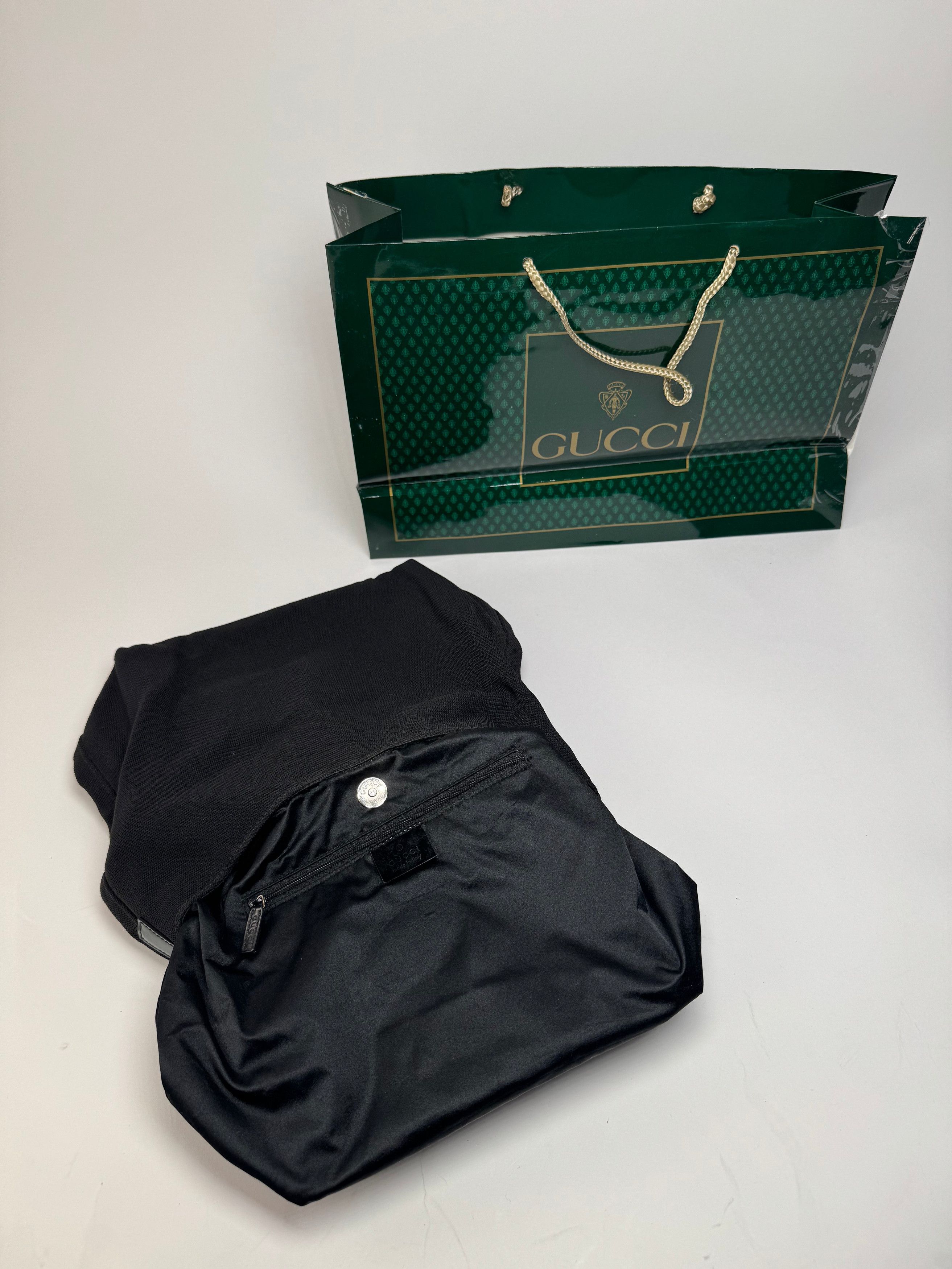 Gucci Vintage Canvas Patent Leather Handbag Black Size ONE SIZE - 2 Thumbnail