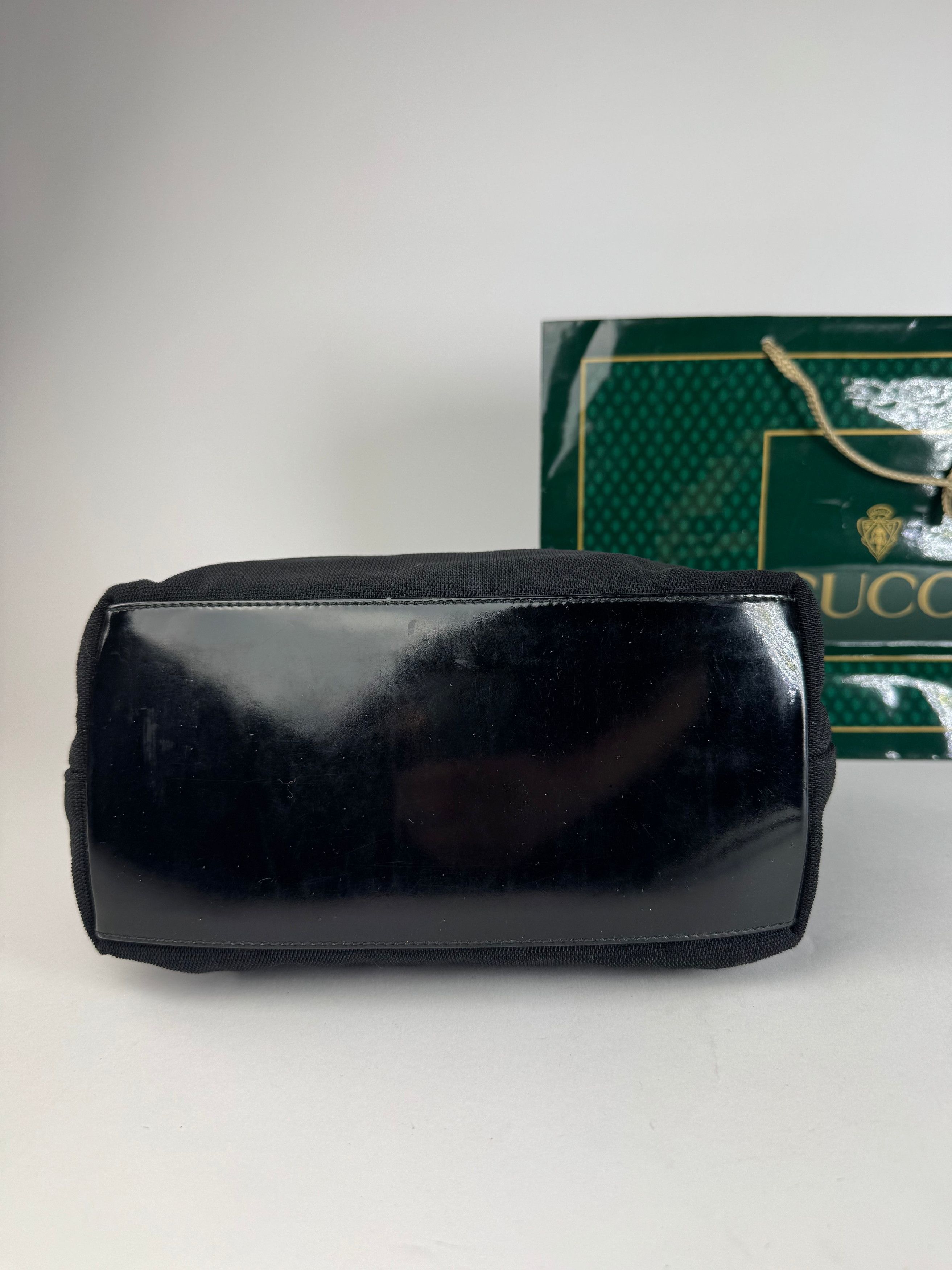 Gucci Vintage Canvas Patent Leather Handbag Black Size ONE SIZE - 12 Thumbnail