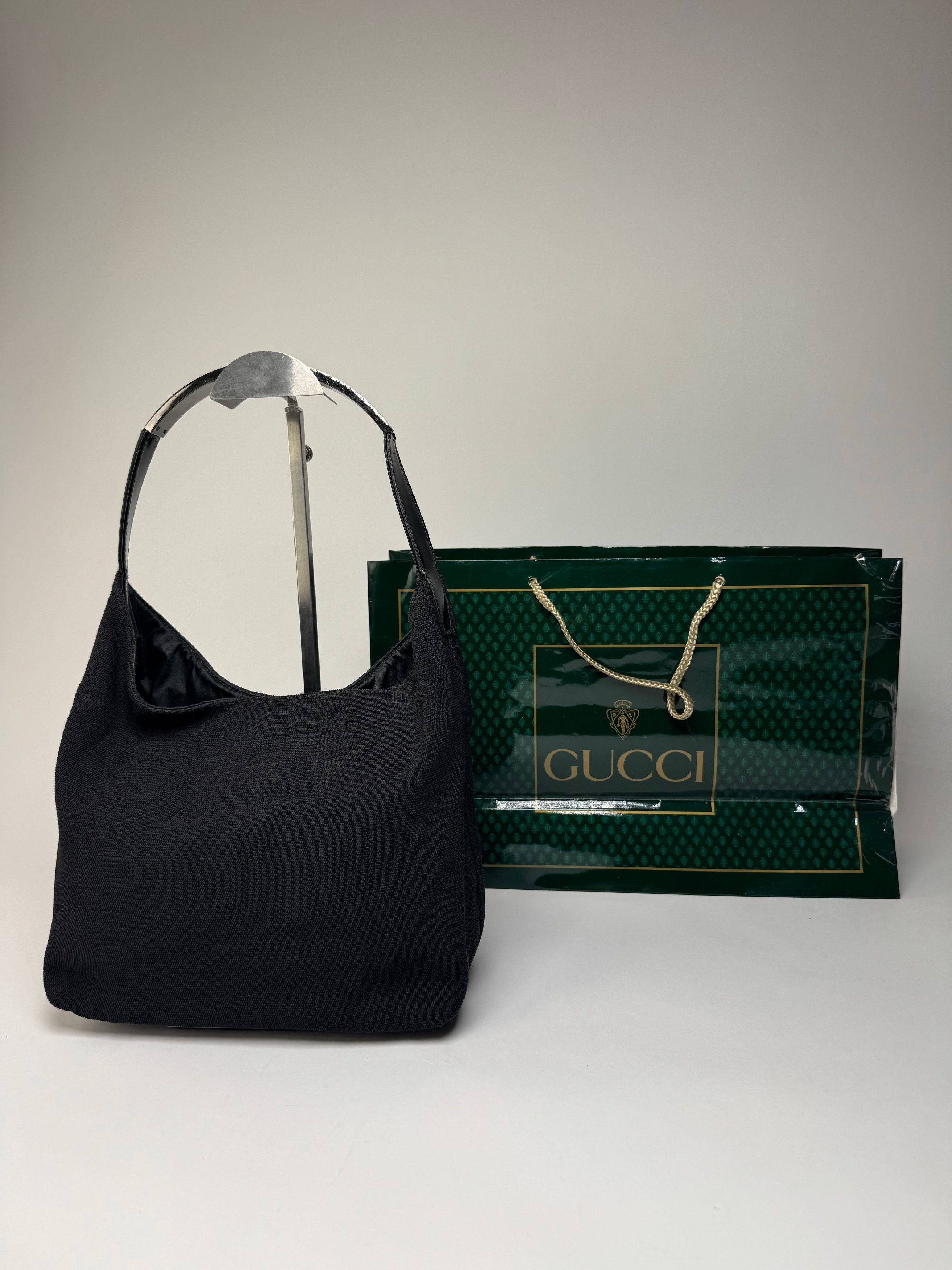 Gucci Vintage Canvas Patent Leather Handbag Black Size ONE SIZE - 8 Thumbnail