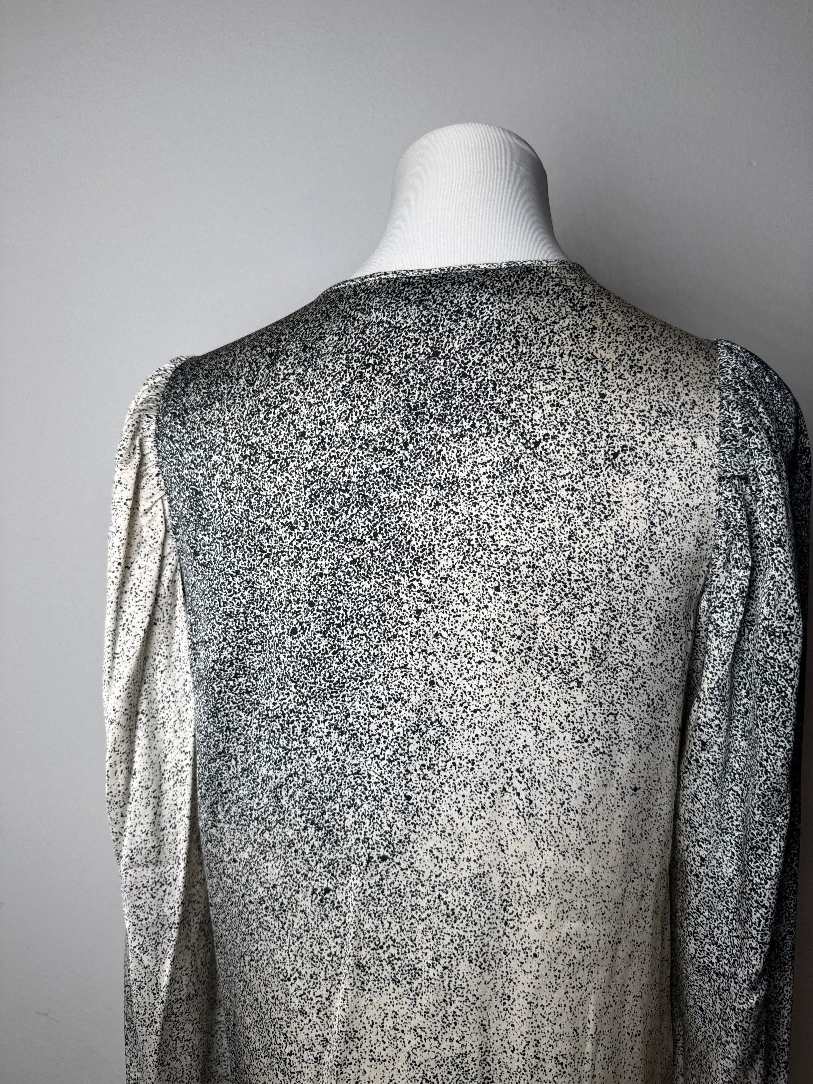 Stella McCartney Stella Mc Cartney Avstract Silk Shirt Grey/Black/White M Size M / US 6-8 / IT 42-44 - 13 Thumbnail