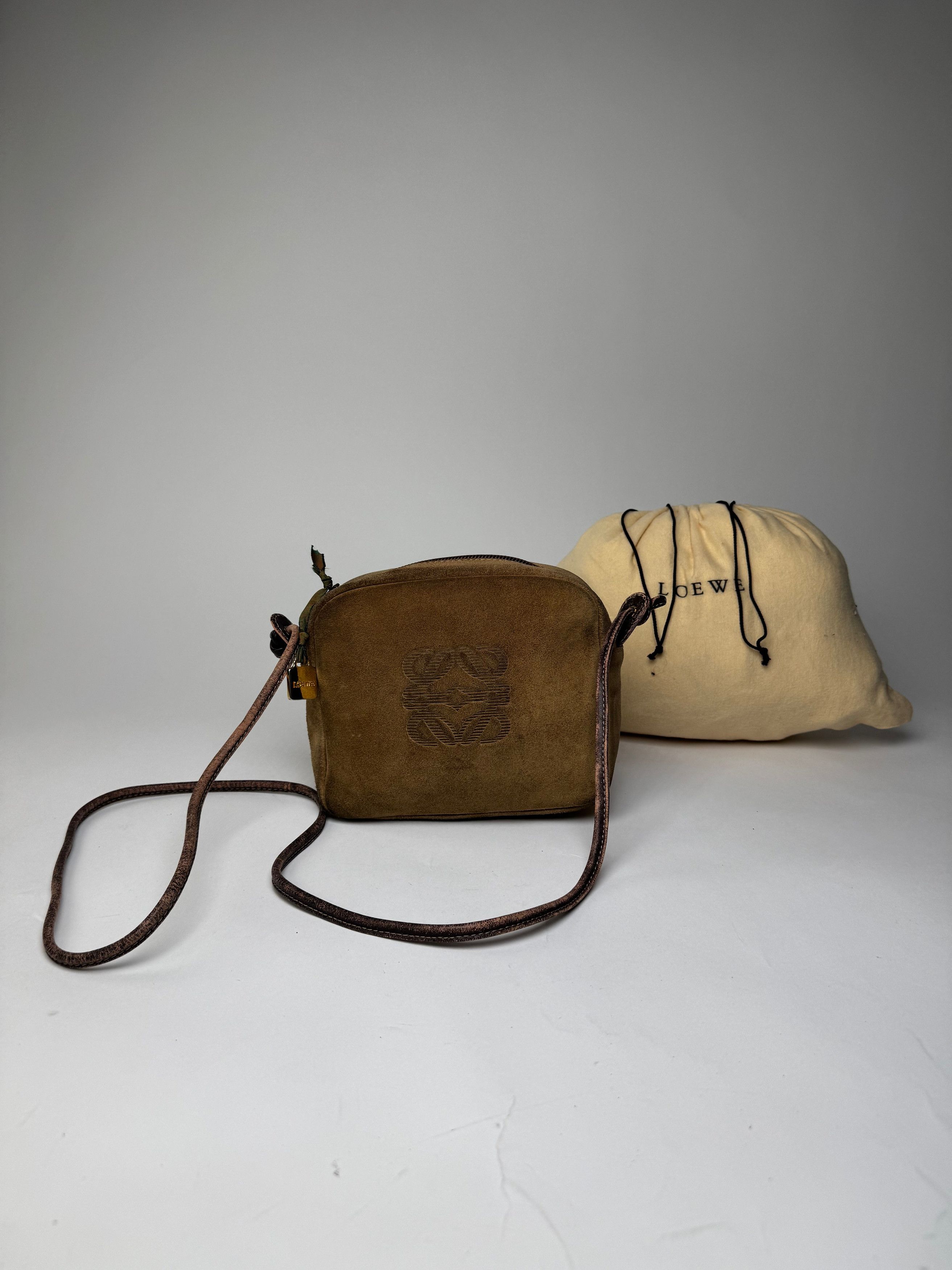 Loewe Vintage Crossbody Leather Bag Brown Size ONE SIZE - 13 Thumbnail