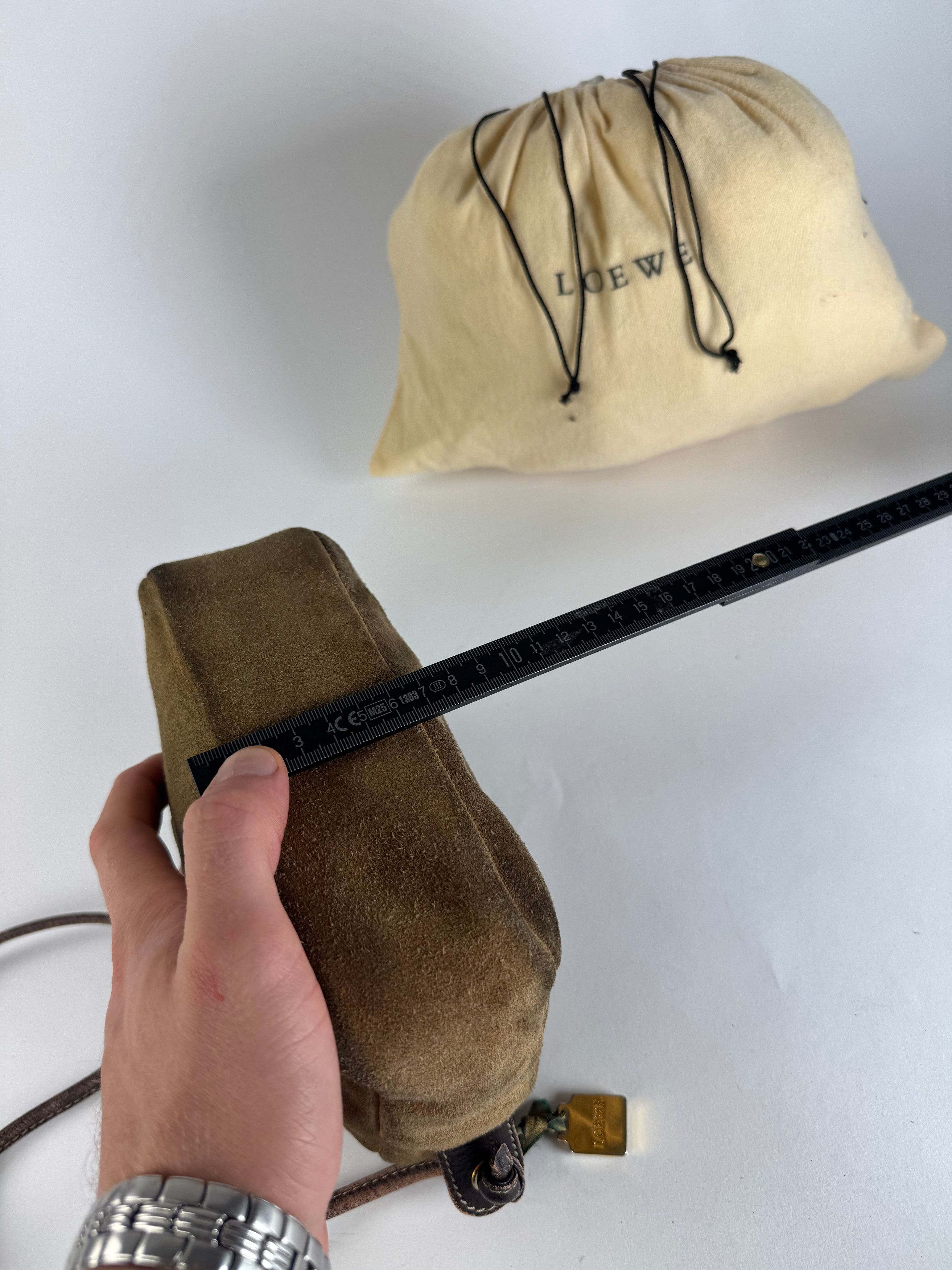 Loewe Vintage Crossbody Leather Bag Brown Size ONE SIZE - 11 Thumbnail
