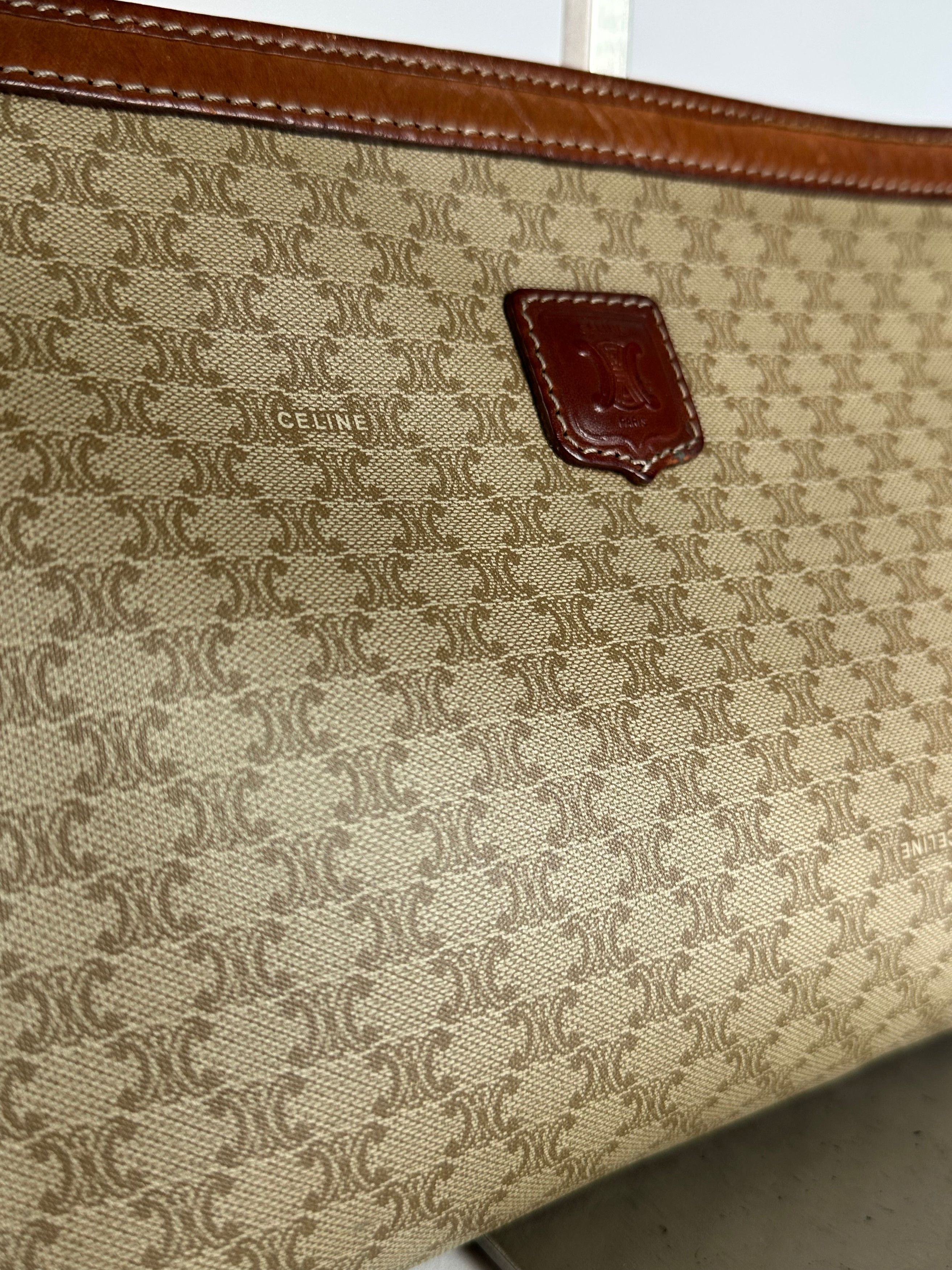 Celine Vintage Paris Triomphe Monogram Leather Clutch Beige Brown Size ONE SIZE - 6 Thumbnail