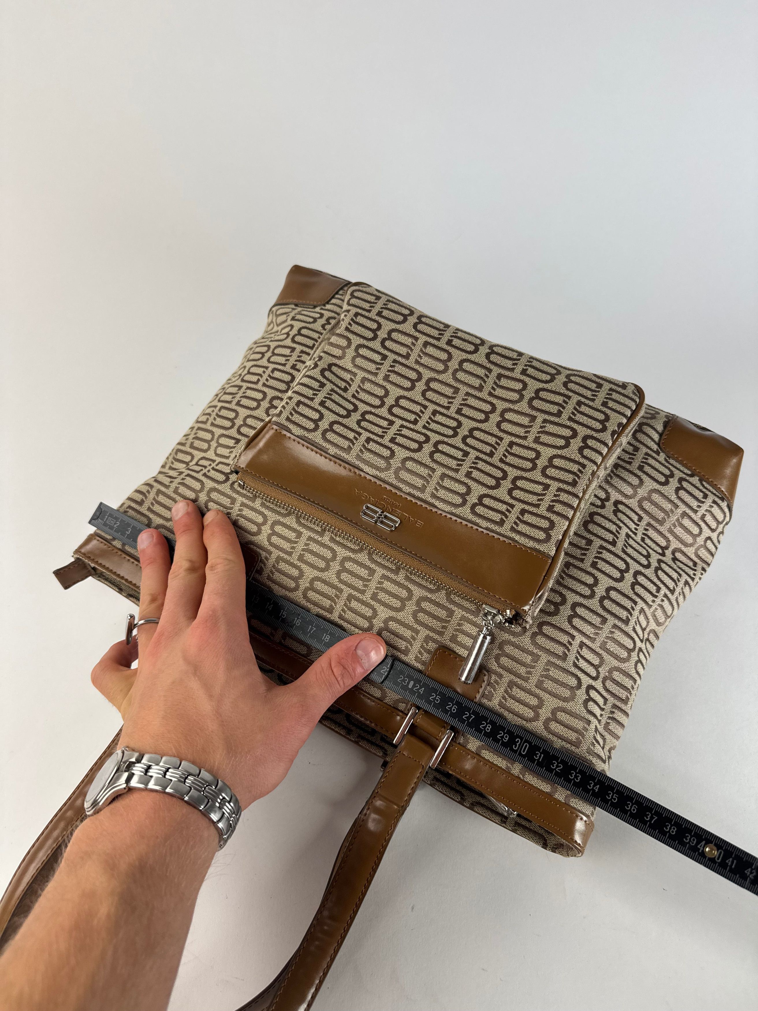 Balenciaga Vintage Monogram Handbag Beige Brown Size ONE SIZE - 12 Thumbnail