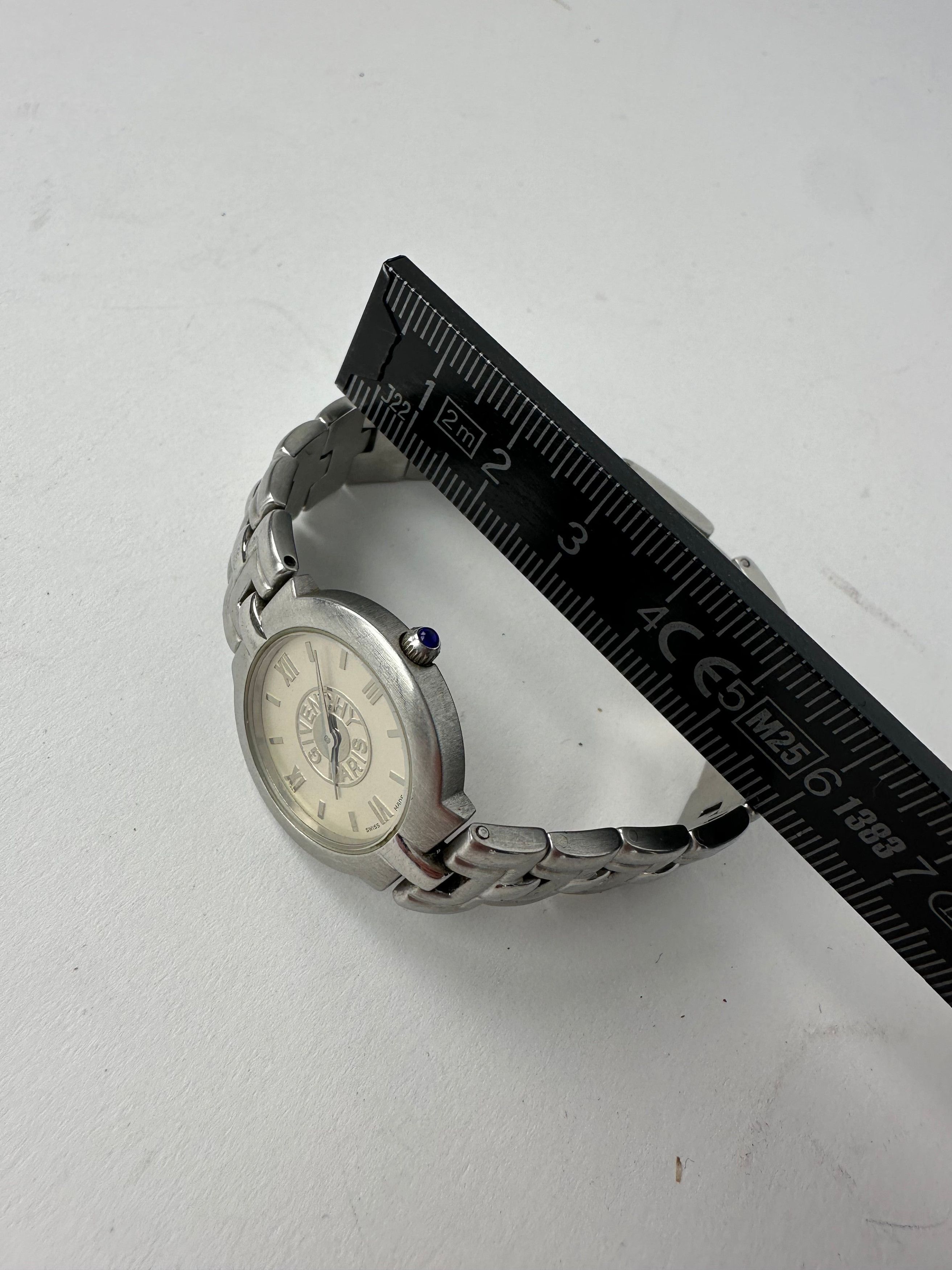 Givenchy Vintage Quartz Watch Silver White Size ONE SIZE - 9 Thumbnail
