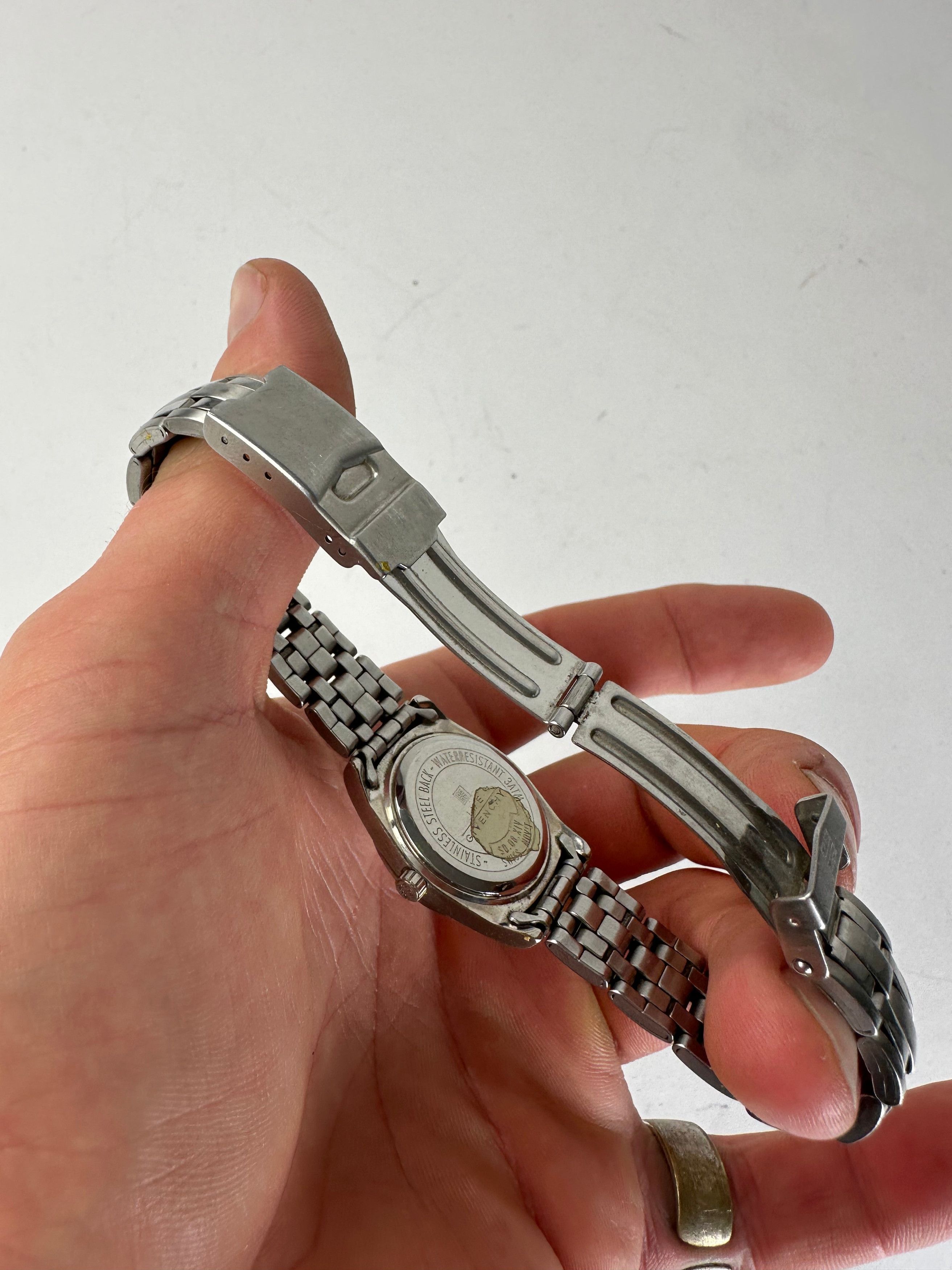 Other Vintage Givenchy Steel Quartz Watch Silver Size ONE SIZE - 5 Thumbnail