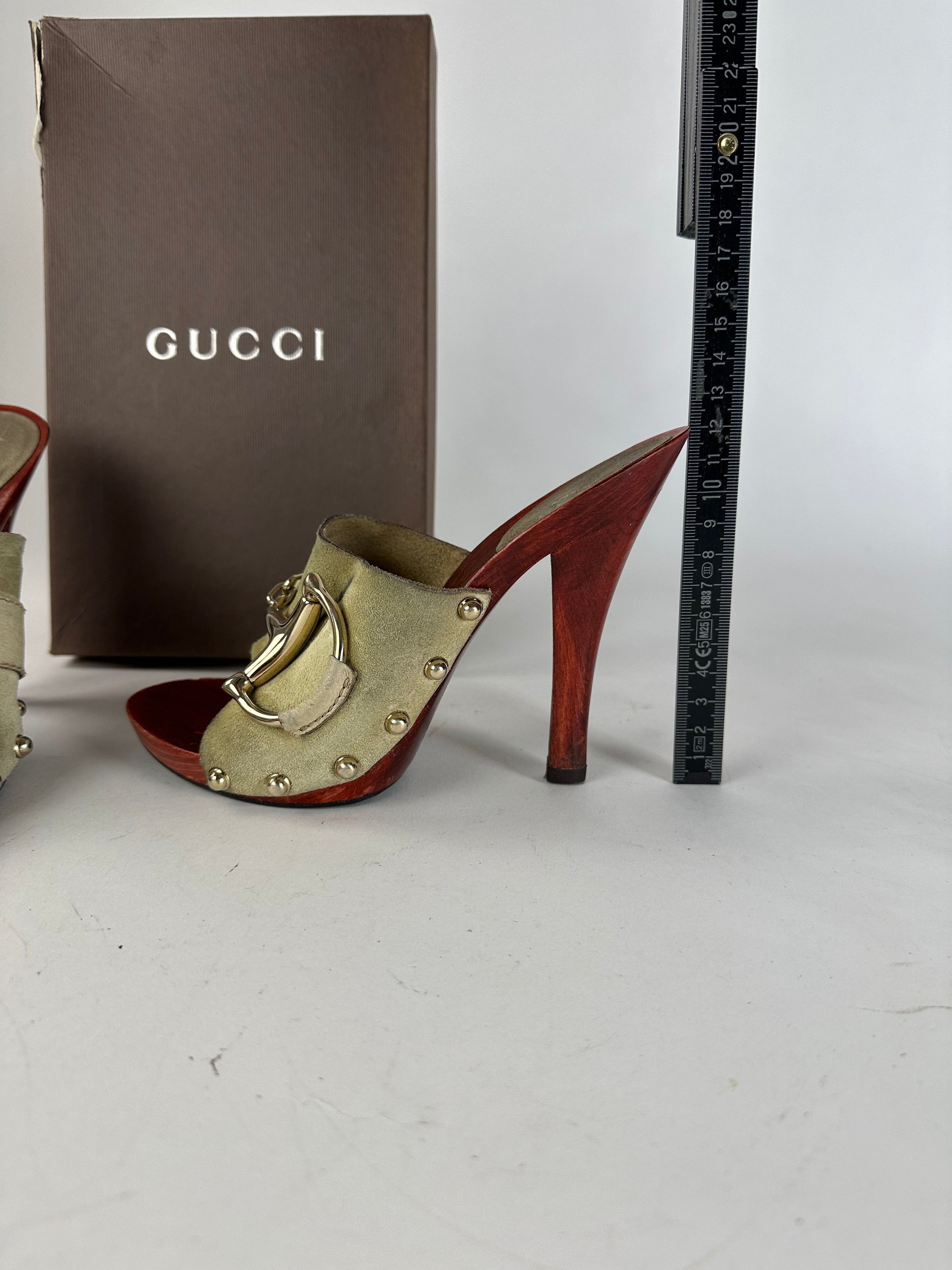 Gucci Vintage Suede Wood Horsebit Pumps Grey Brown EU35 Size US 4 / IT 34 - 5 Thumbnail