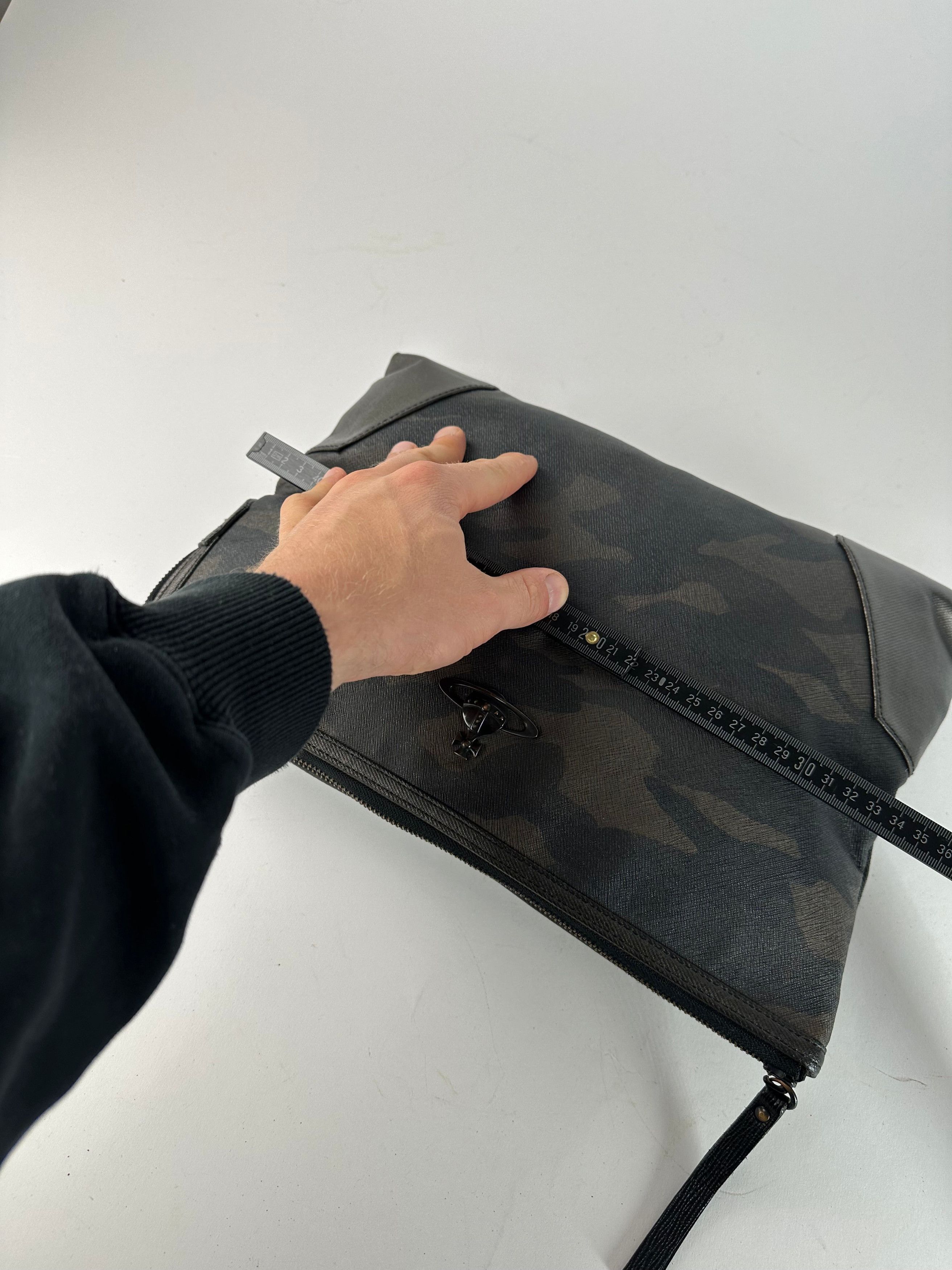 Vivienne Westwood Vintage Camouflage Leather Clutch / Belt Bah Khaki / Grey / Size ONE SIZE - 11 Thumbnail