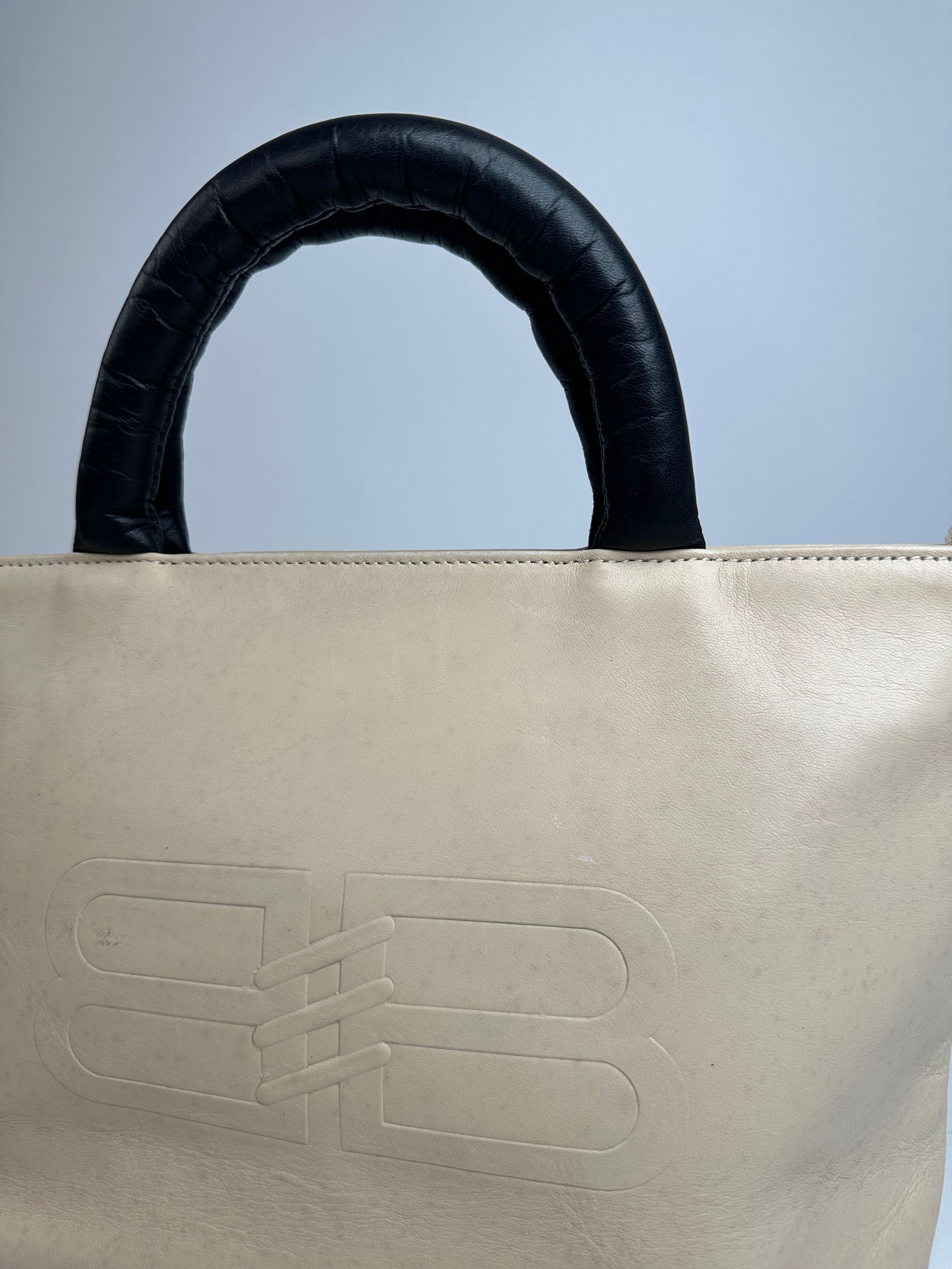 Balenciaga Vintage Leather Handbag Beige Black Size ONE SIZE - 7 Thumbnail