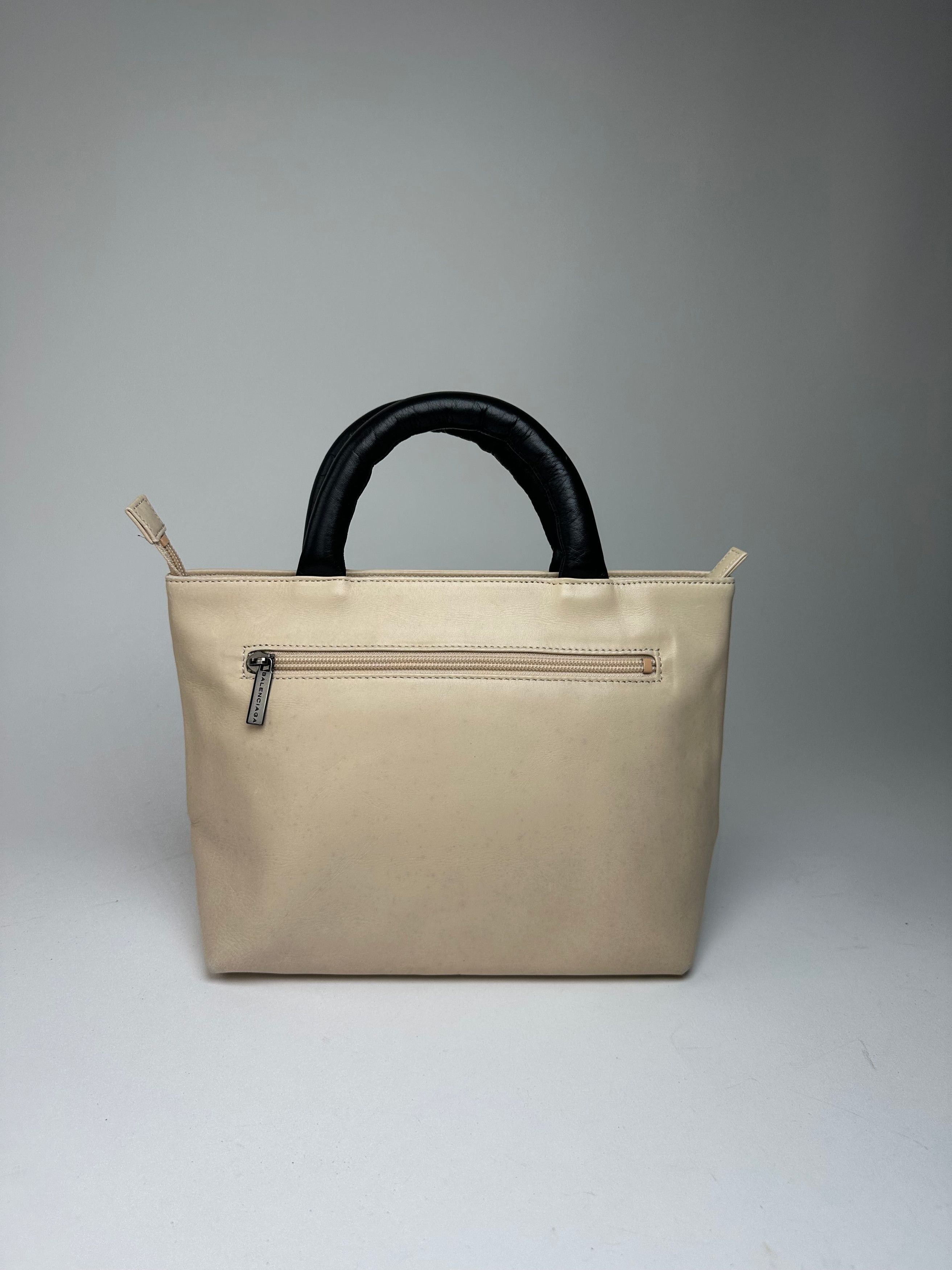Balenciaga Vintage Leather Handbag Beige Black Size ONE SIZE - 12 Thumbnail