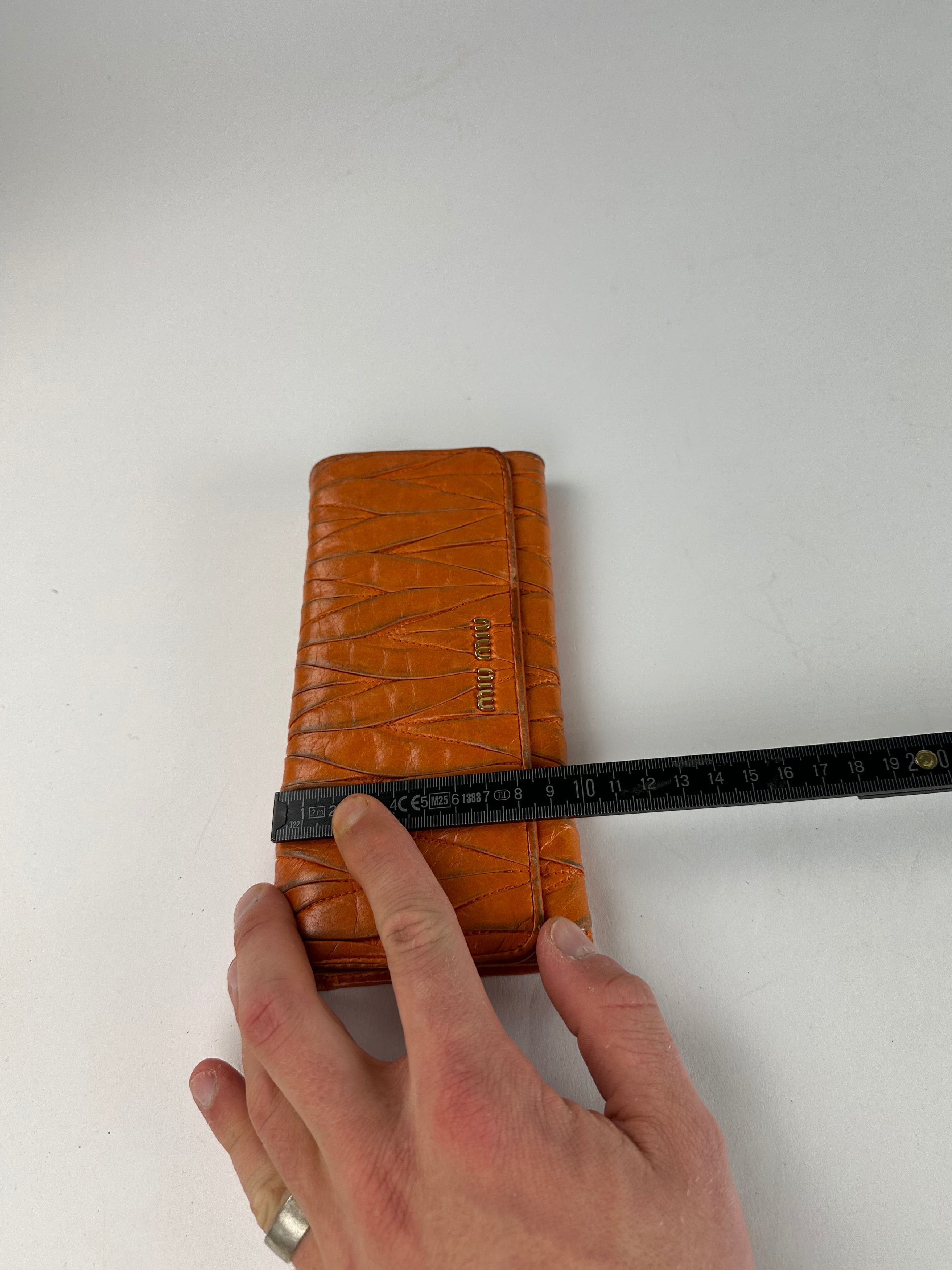 Miu Miu Vintage Metallasse Leather Wallet Long Orange Size ONE SIZE - 9 Thumbnail