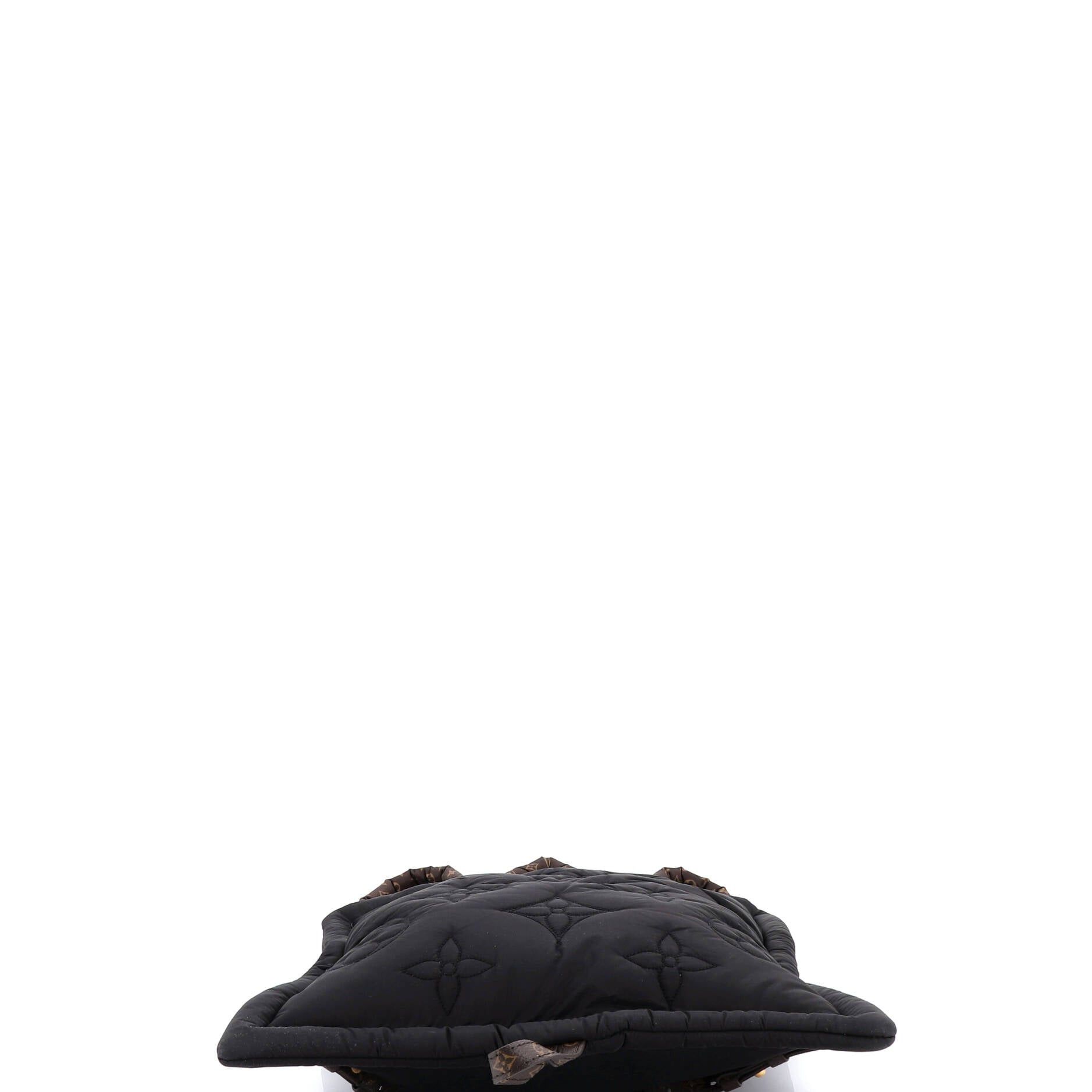 Louis Vuitton Pillow Backpack Size ONE SIZE - 4 Thumbnail