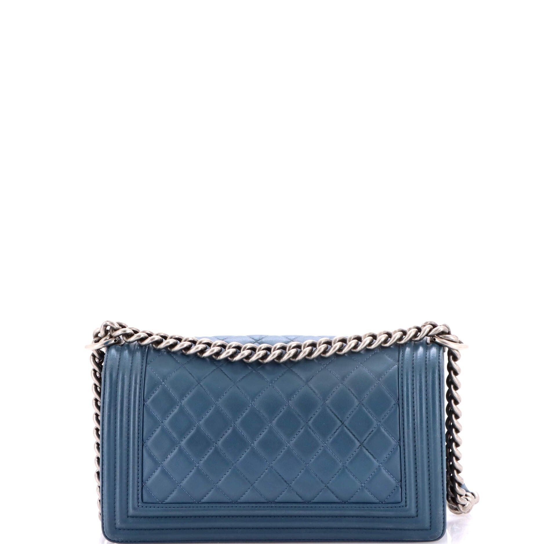 Chanel Boy Flap Bag Size ONE SIZE - 3 Thumbnail
