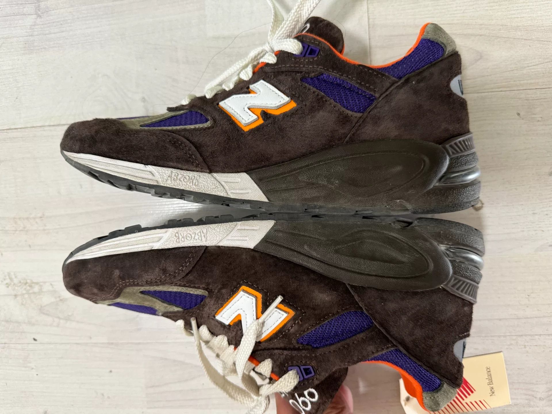 New Balance New Balance 990 V2 Casual Shoes Size US 9 / EU 42 - 5 Thumbnail