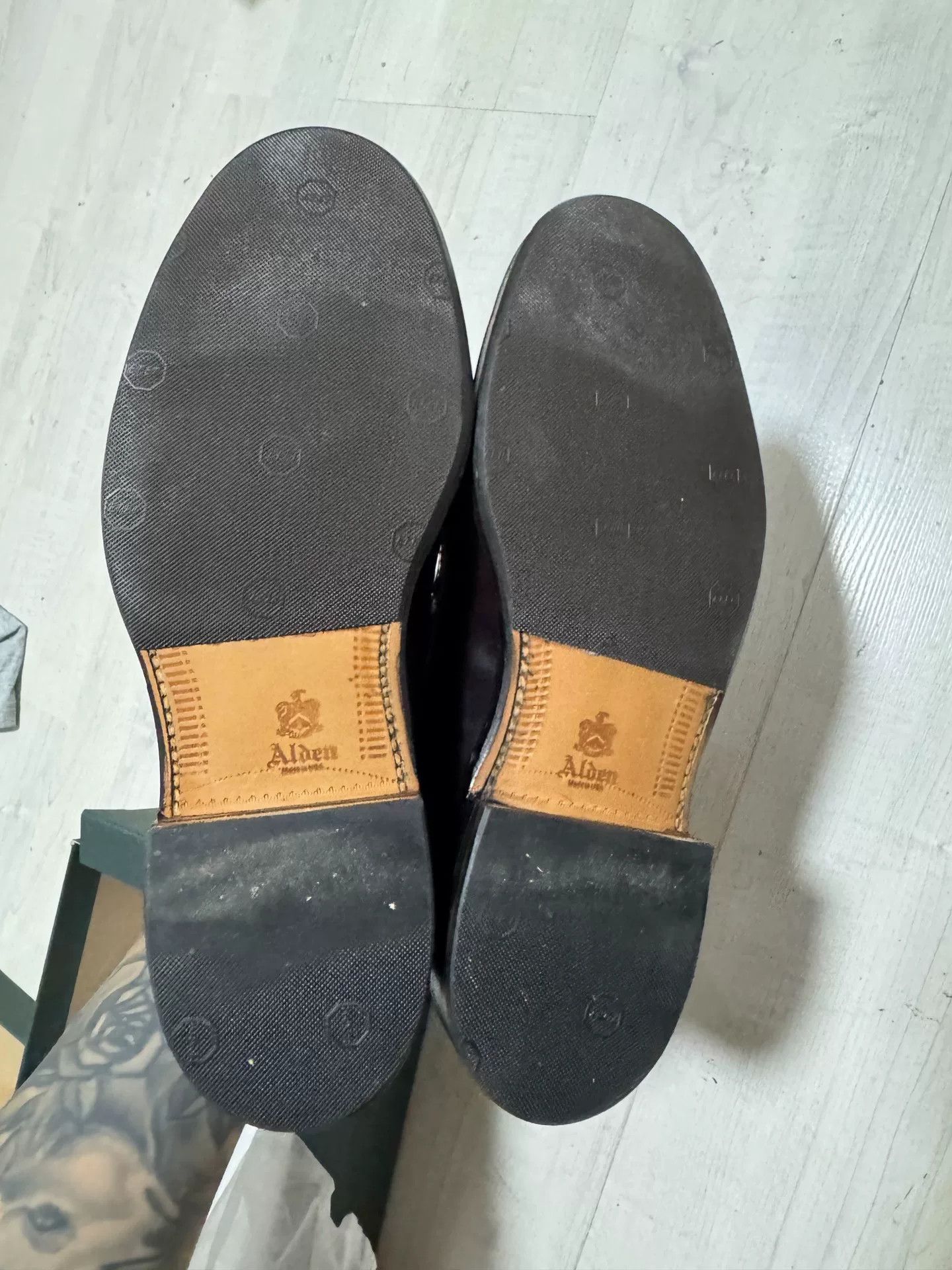 Alden Alden 986 Shell Cordovan Loafer Size US 7 / EU 40 - 8 Thumbnail