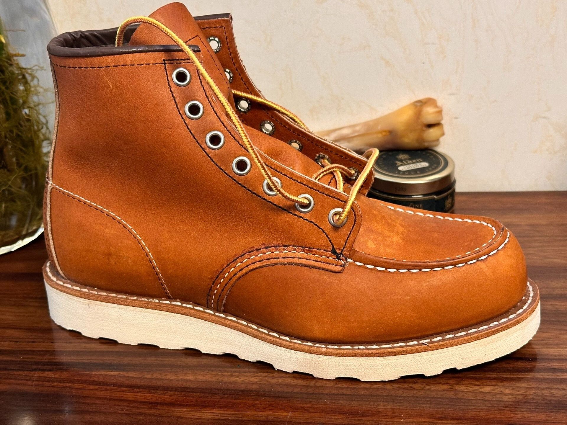 Red Wing Redwing 875 Single Right Boot Size US 7 / EU 40 - 2 Thumbnail