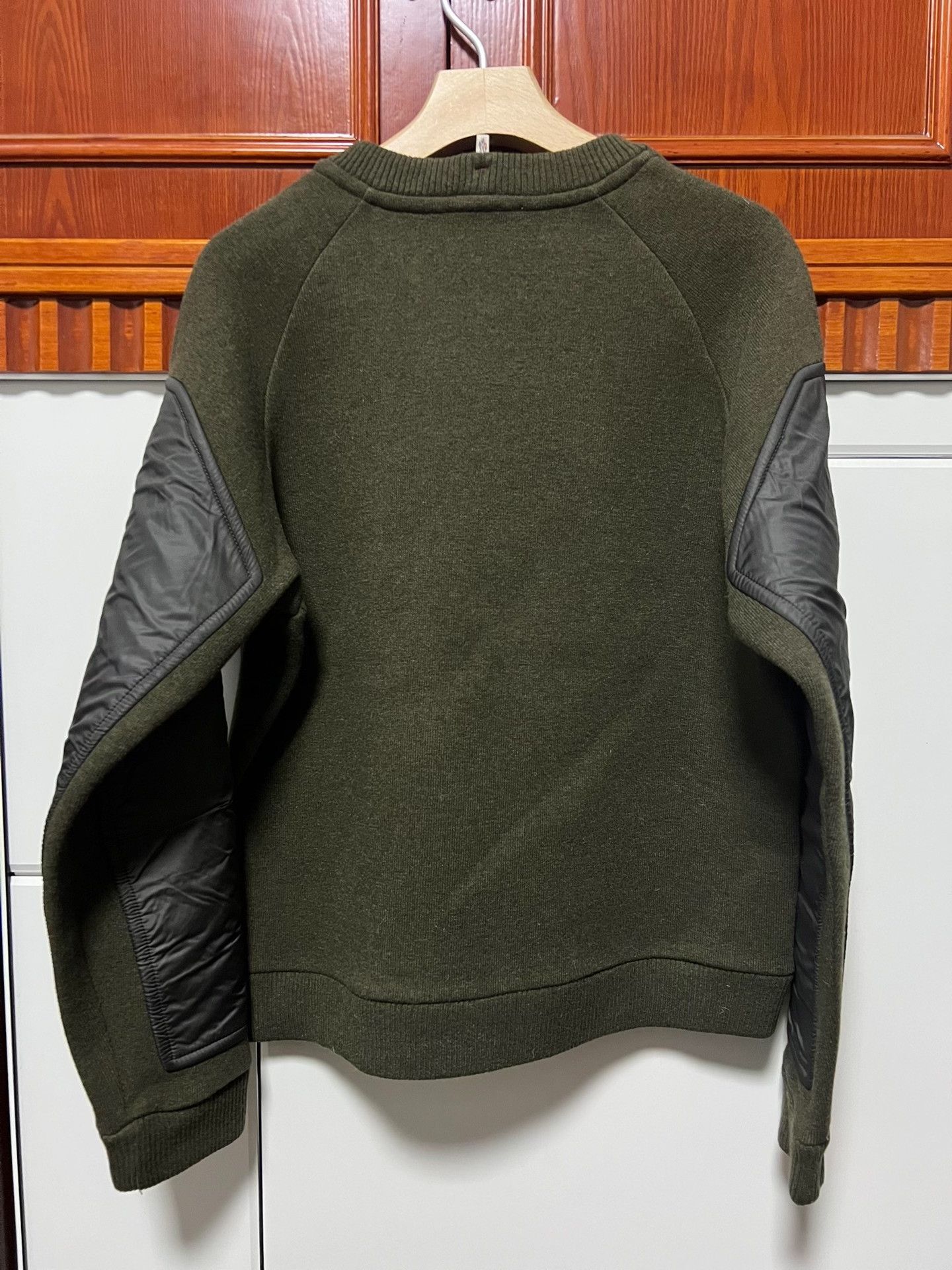 Moncler Moncler Men's Wool Crewneck Sweater Size US L / EU 52-54 / 3 - 3 Thumbnail