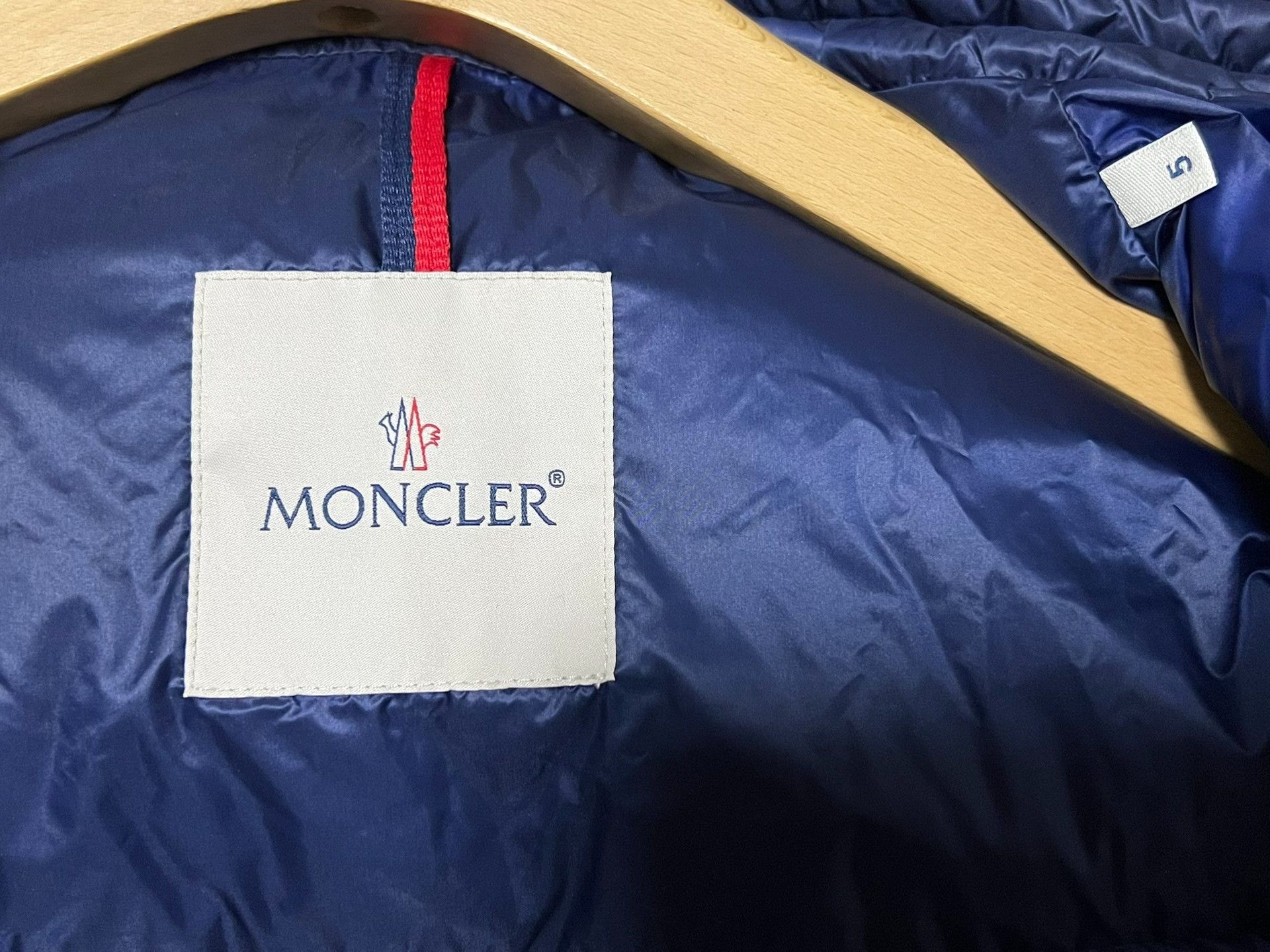 Moncler Moncler Agay Down Jacket Size US XXL / EU 58 / 5 - 5 Thumbnail