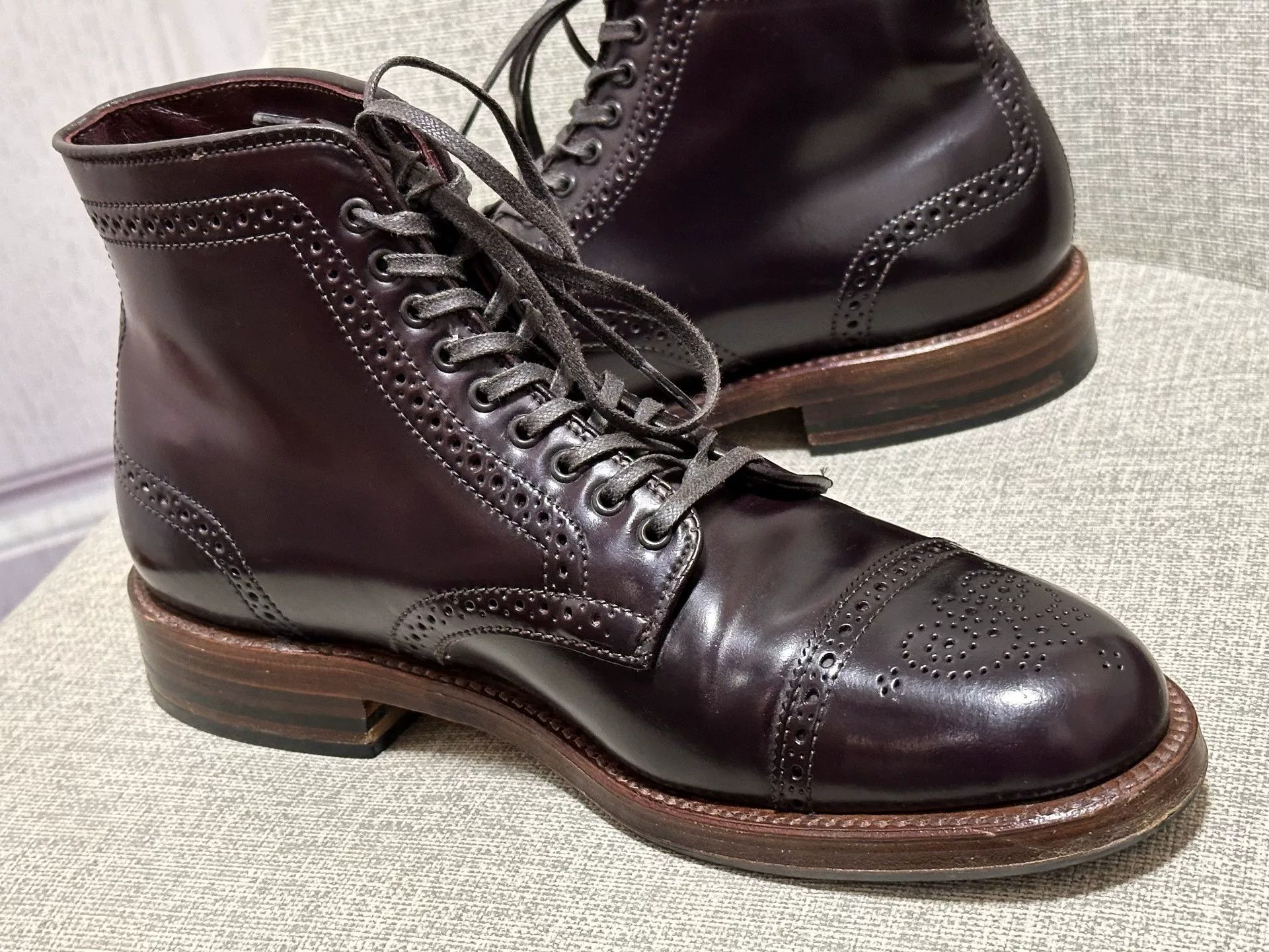 Alden Alden Medallion StraightTip Boot Size US 7.5 / EU 40-41 - 4 Thumbnail