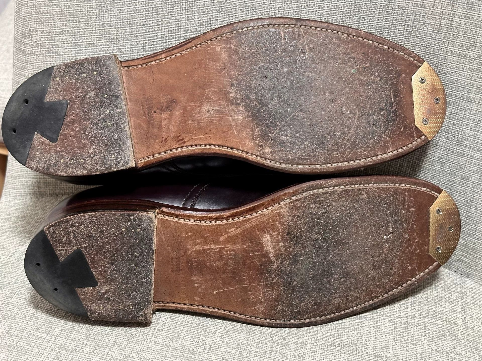 Alden Alden V-Tip Shell Cordovan Shoes Size US 7.5 / EU 40-41 - 7 Thumbnail
