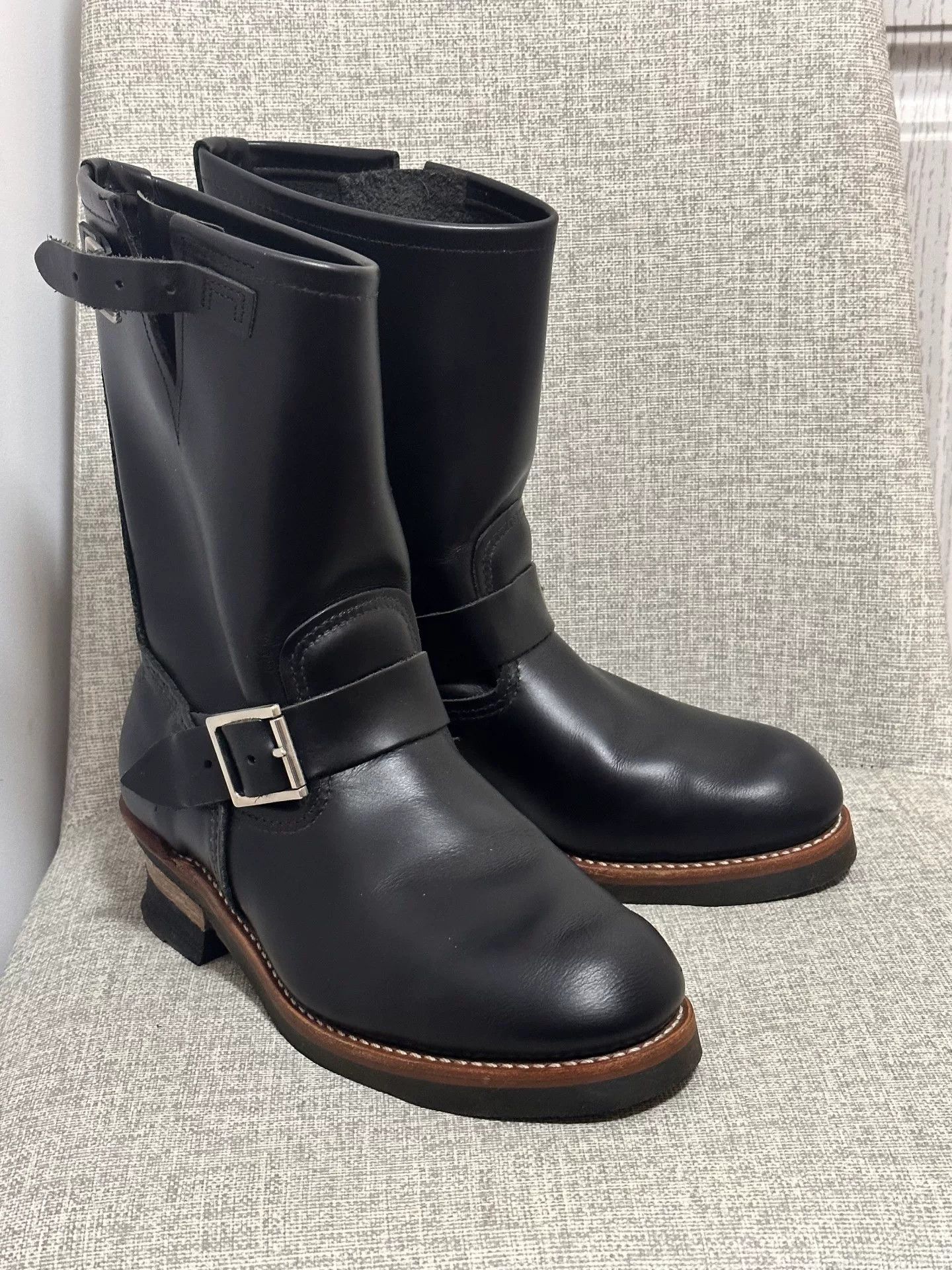 Red Wing Red Wing 2268 Engineer Boots Size US 7 / EU 40 - 3 Thumbnail