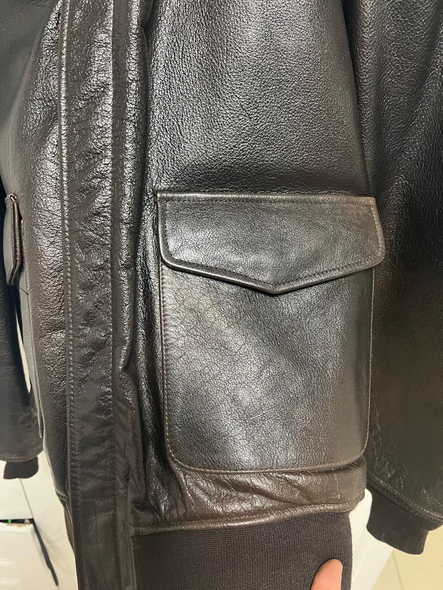 Wings + Horns Us Wings Leather A2 Flight Jacket Size US XL / EU 56 / 4 - 2 Thumbnail