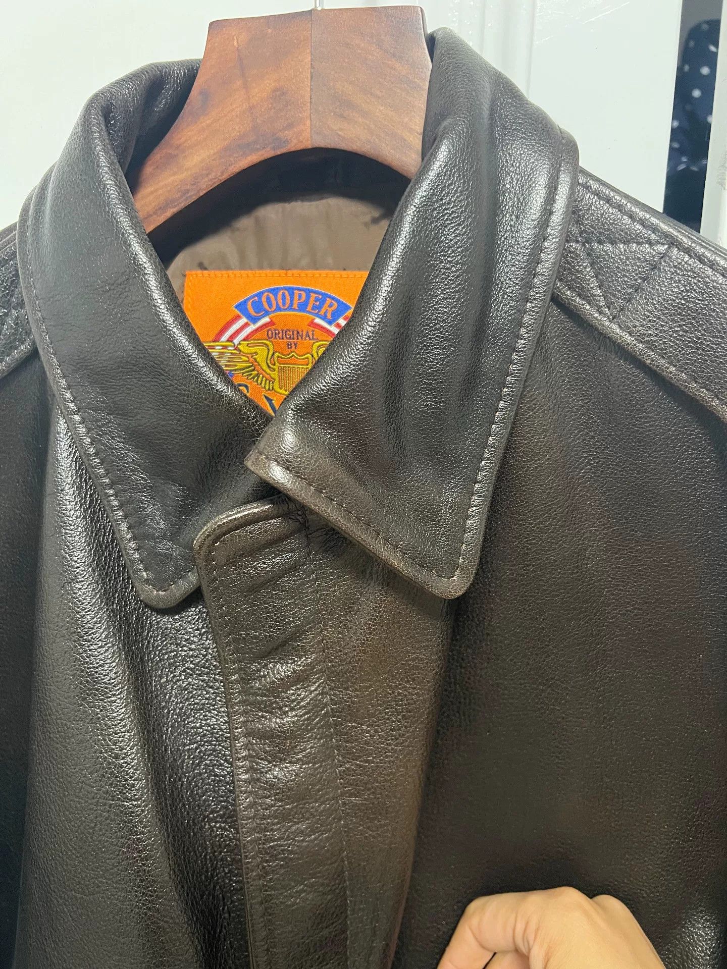 Wings + Horns Us Wings Leather A2 Flight Jacket Size US XL / EU 56 / 4 - 4 Thumbnail