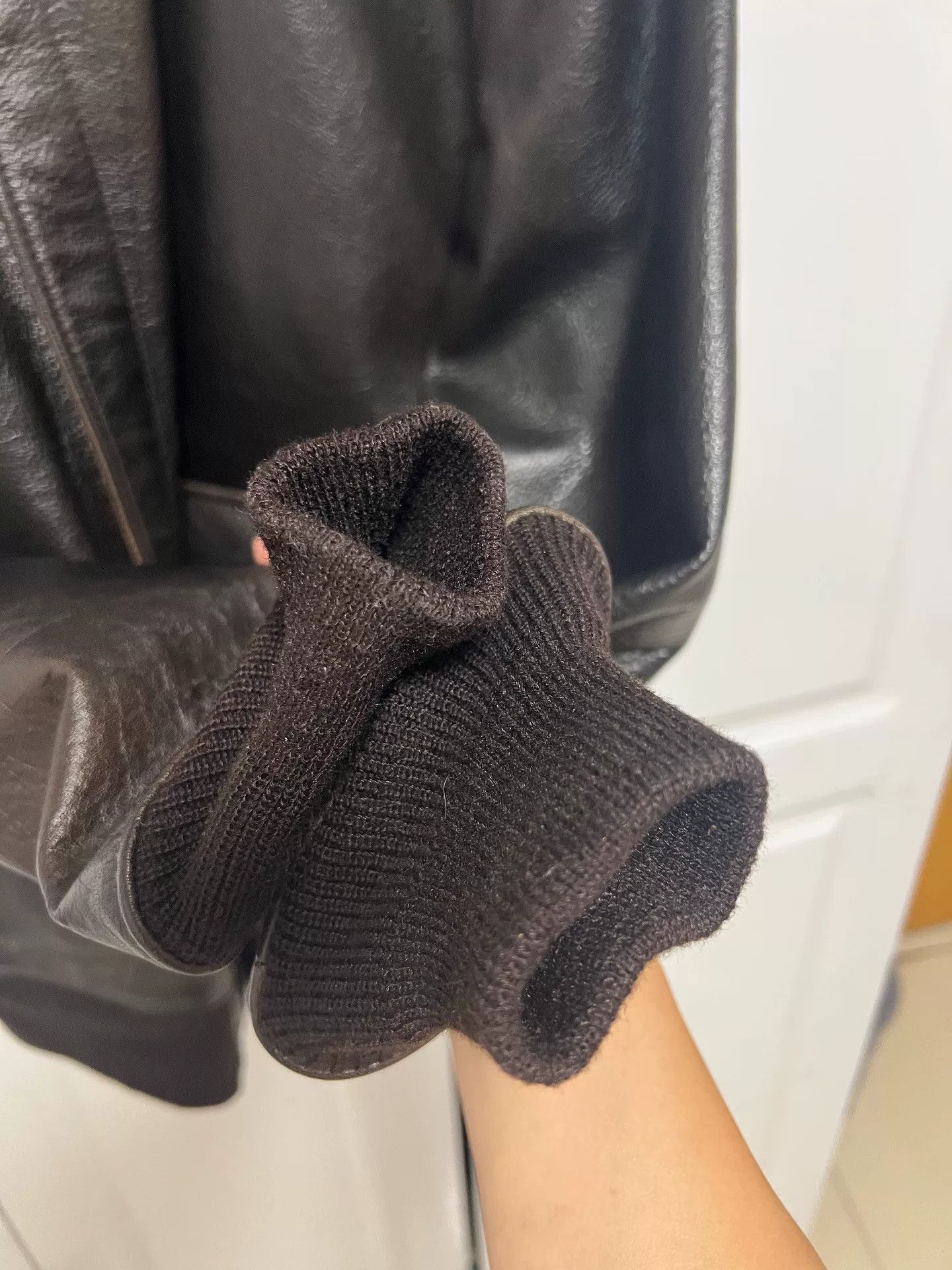 Wings + Horns Us Wings Leather A2 Flight Jacket Size US XL / EU 56 / 4 - 3 Thumbnail